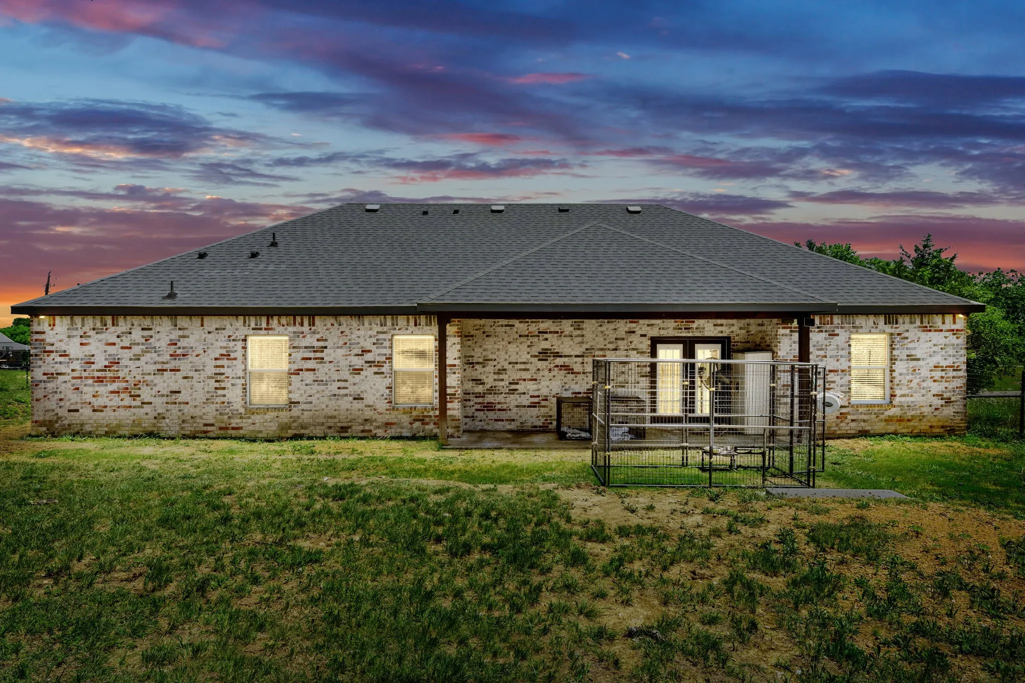 Single Family Residence For Sale in Hunt County , 10718 Karen Sue Court, Quinlan, Texas 75474, 3 Bedroom, 2 Bathroom, 2 Garage spaces, 1,809 Sqft, built in 2021, mls#21266499, Real Estate Agent in Quinlan, Homes For Sale in Hunt county, Homes For Sale in Quinlan, Realtor in Quinlan Texas, Real Estate Brokerage Independent Realty Texas, Luminita Cordes Realtor