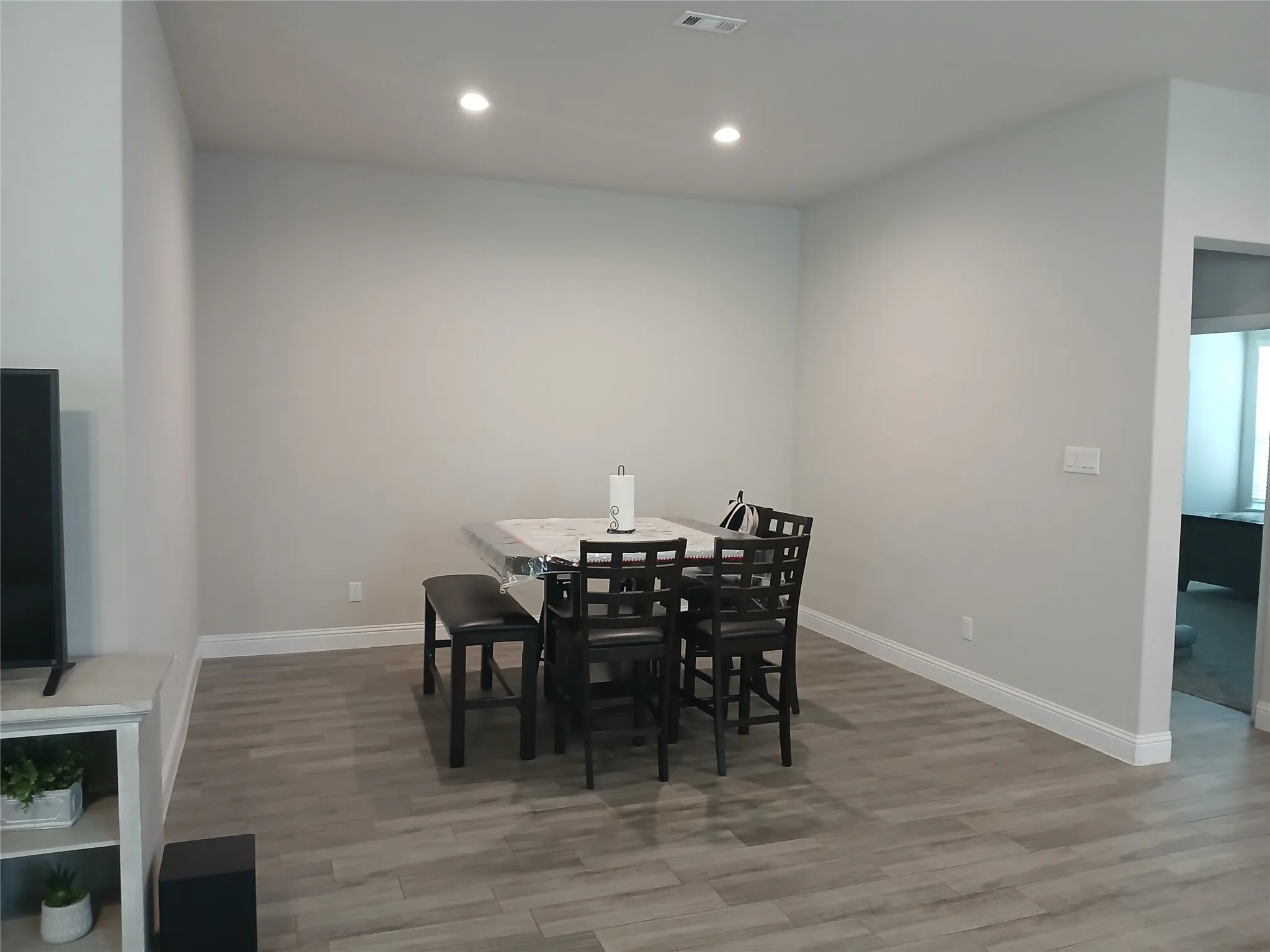 Single Family Residence For Sale in Ellis County , 3615 Rolling Meadows Drive, Grand Prairie, Texas 76065, 4 Bedroom, 2 Bathroom, 3 Garage spaces, 2,316 Sqft, built in 2021, mls#21270687, Real Estate Agent in Grand Prairie, Homes For Sale in Ellis county, Homes For Sale in Grand Prairie, Realtor in Grand Prairie Texas, Real Estate Brokerage Independent Realty Texas, Luminita Cordes Realtor