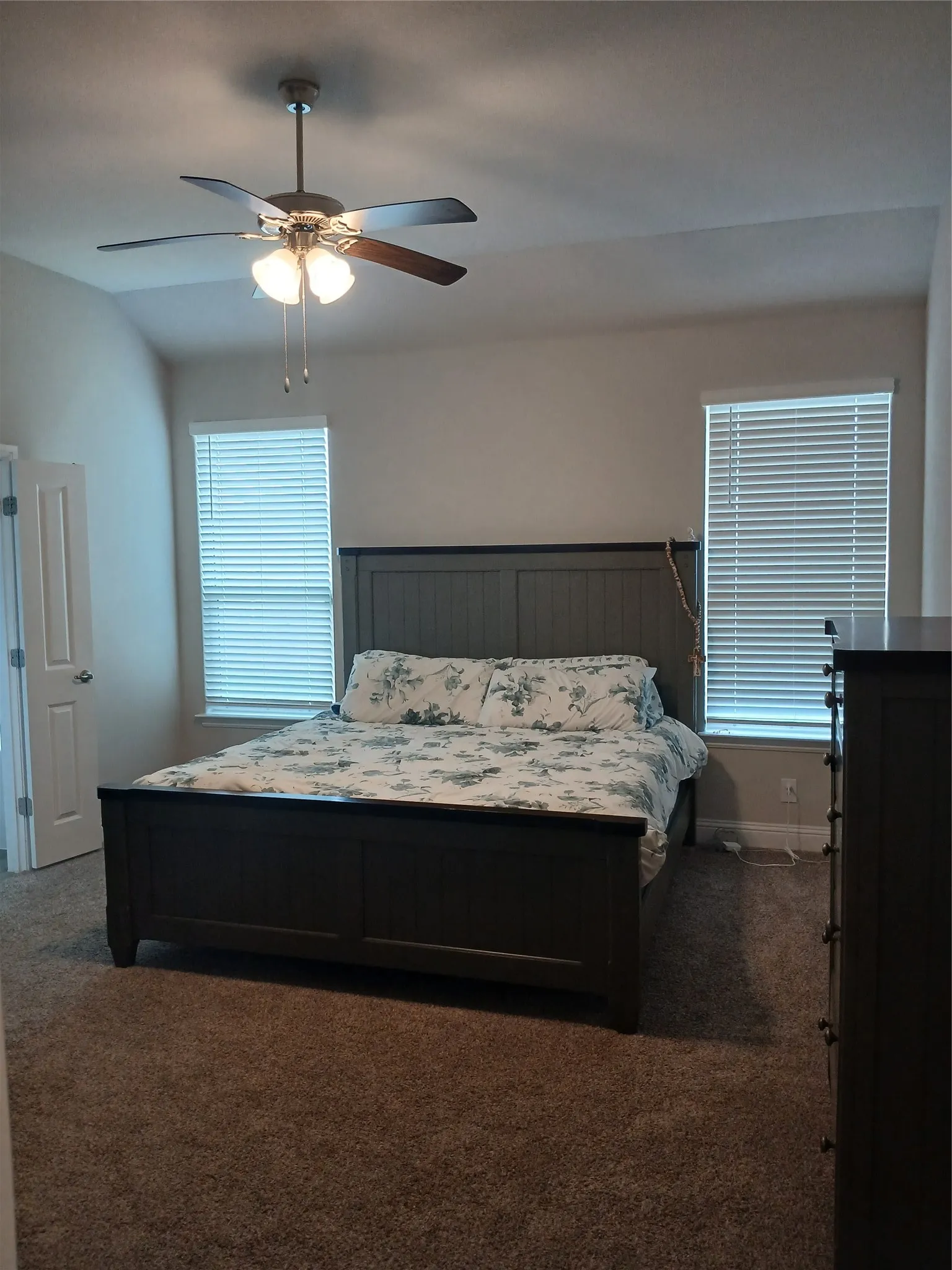 Single Family Residence For Sale in Ellis County , 3615 Rolling Meadows Drive, Grand Prairie, Texas 76065, 4 Bedroom, 2 Bathroom, 3 Garage spaces, 2,316 Sqft, built in 2021, mls#21270687, Real Estate Agent in Grand Prairie, Homes For Sale in Ellis county, Homes For Sale in Grand Prairie, Realtor in Grand Prairie Texas, Real Estate Brokerage Independent Realty Texas, Luminita Cordes Realtor