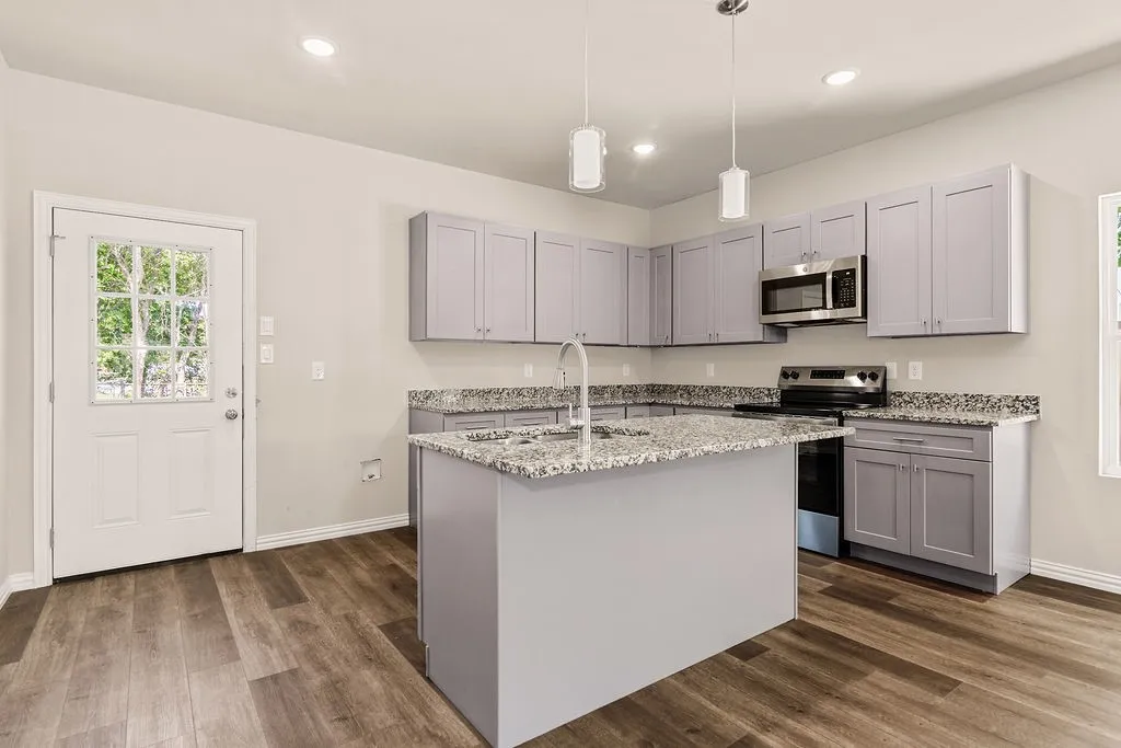 Single Family Residence For Sale in Tarrant County , 3849 Kimbo Road, Fort Worth, Texas 76104, 3 Bedroom, 3 Bathroom, Garage spaces, 1,442 Sqft, built in 2026, mls#21270688, Real Estate Agent in Fort Worth, Homes For Sale in Tarrant county, Homes For Sale in Fort Worth, Realtor in Fort Worth Texas, Real Estate Brokerage Independent Realty Texas, Luminita Cordes Realtor