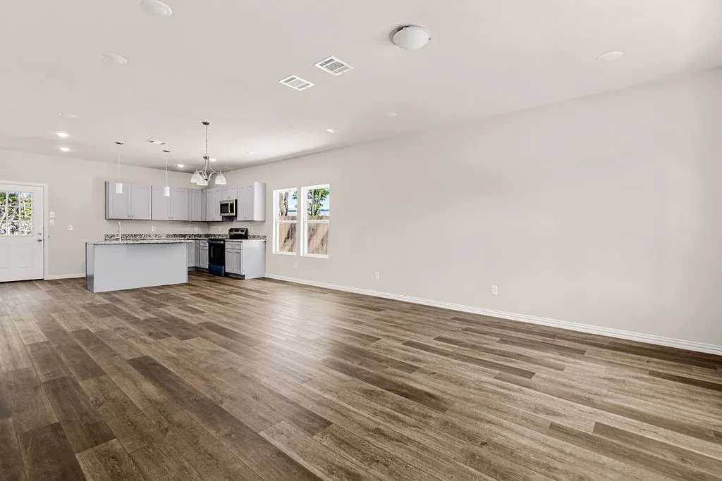Single Family Residence For Sale in Tarrant County , 3849 Kimbo Road, Fort Worth, Texas 76104, 3 Bedroom, 3 Bathroom, Garage spaces, 1,442 Sqft, built in 2026, mls#21270688, Real Estate Agent in Fort Worth, Homes For Sale in Tarrant county, Homes For Sale in Fort Worth, Realtor in Fort Worth Texas, Real Estate Brokerage Independent Realty Texas, Luminita Cordes Realtor