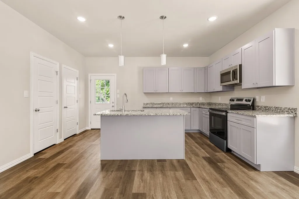 Single Family Residence For Sale in Tarrant County , 3849 Kimbo Road, Fort Worth, Texas 76104, 3 Bedroom, 3 Bathroom, Garage spaces, 1,442 Sqft, built in 2026, mls#21270688, Real Estate Agent in Fort Worth, Homes For Sale in Tarrant county, Homes For Sale in Fort Worth, Realtor in Fort Worth Texas, Real Estate Brokerage Independent Realty Texas, Luminita Cordes Realtor