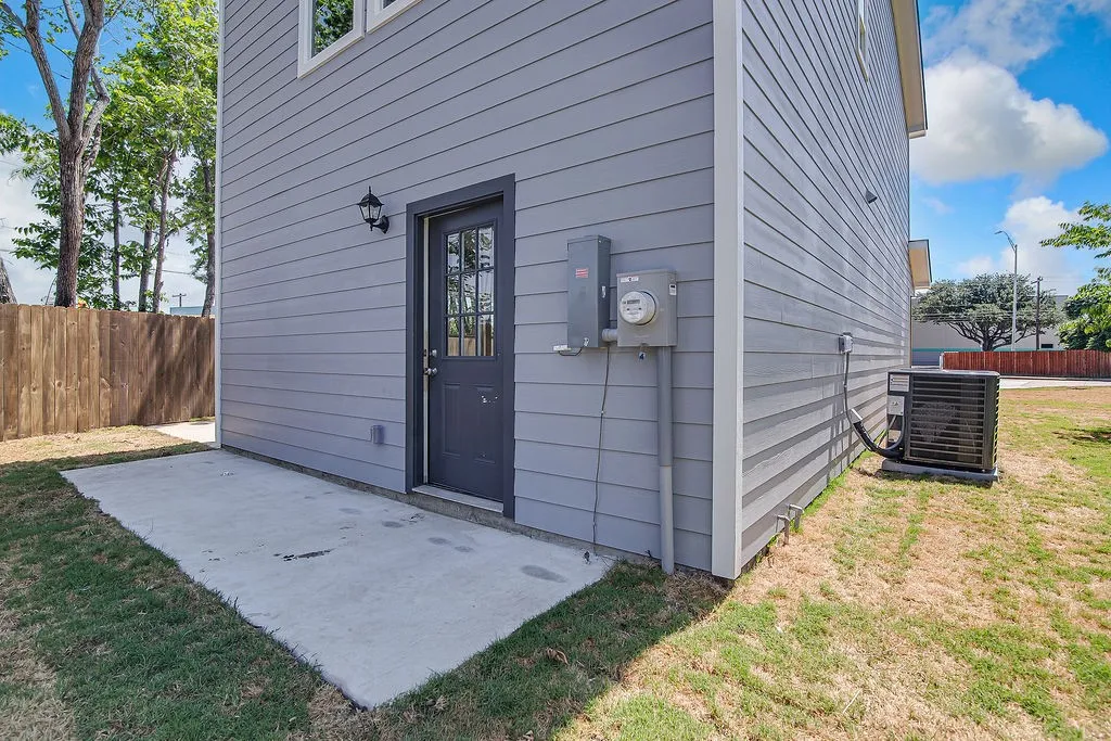 Single Family Residence For Sale in Tarrant County , 3849 Kimbo Road, Fort Worth, Texas 76104, 3 Bedroom, 3 Bathroom, Garage spaces, 1,442 Sqft, built in 2026, mls#21270688, Real Estate Agent in Fort Worth, Homes For Sale in Tarrant county, Homes For Sale in Fort Worth, Realtor in Fort Worth Texas, Real Estate Brokerage Independent Realty Texas, Luminita Cordes Realtor