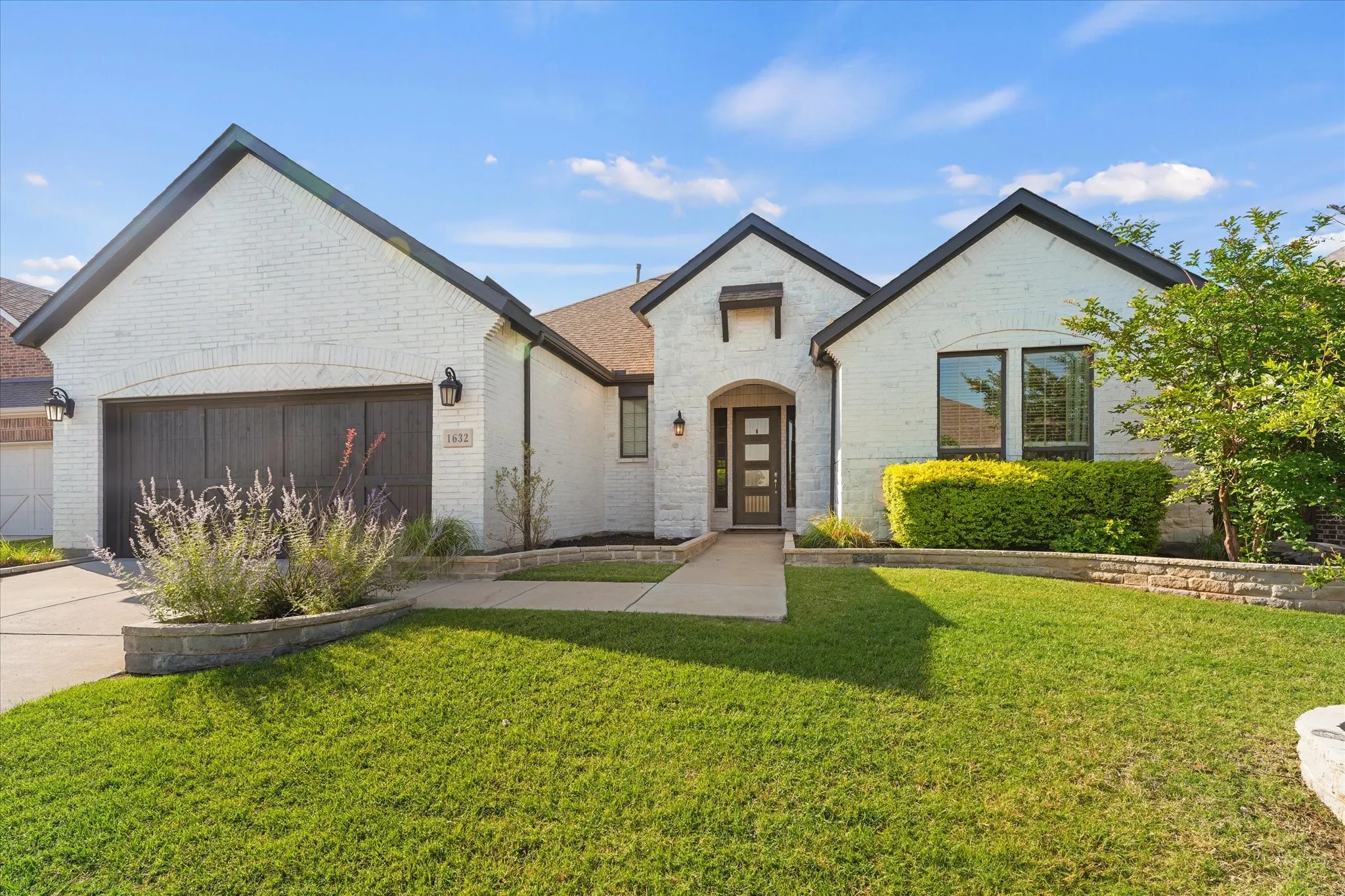 Single Family Residence For Sale
