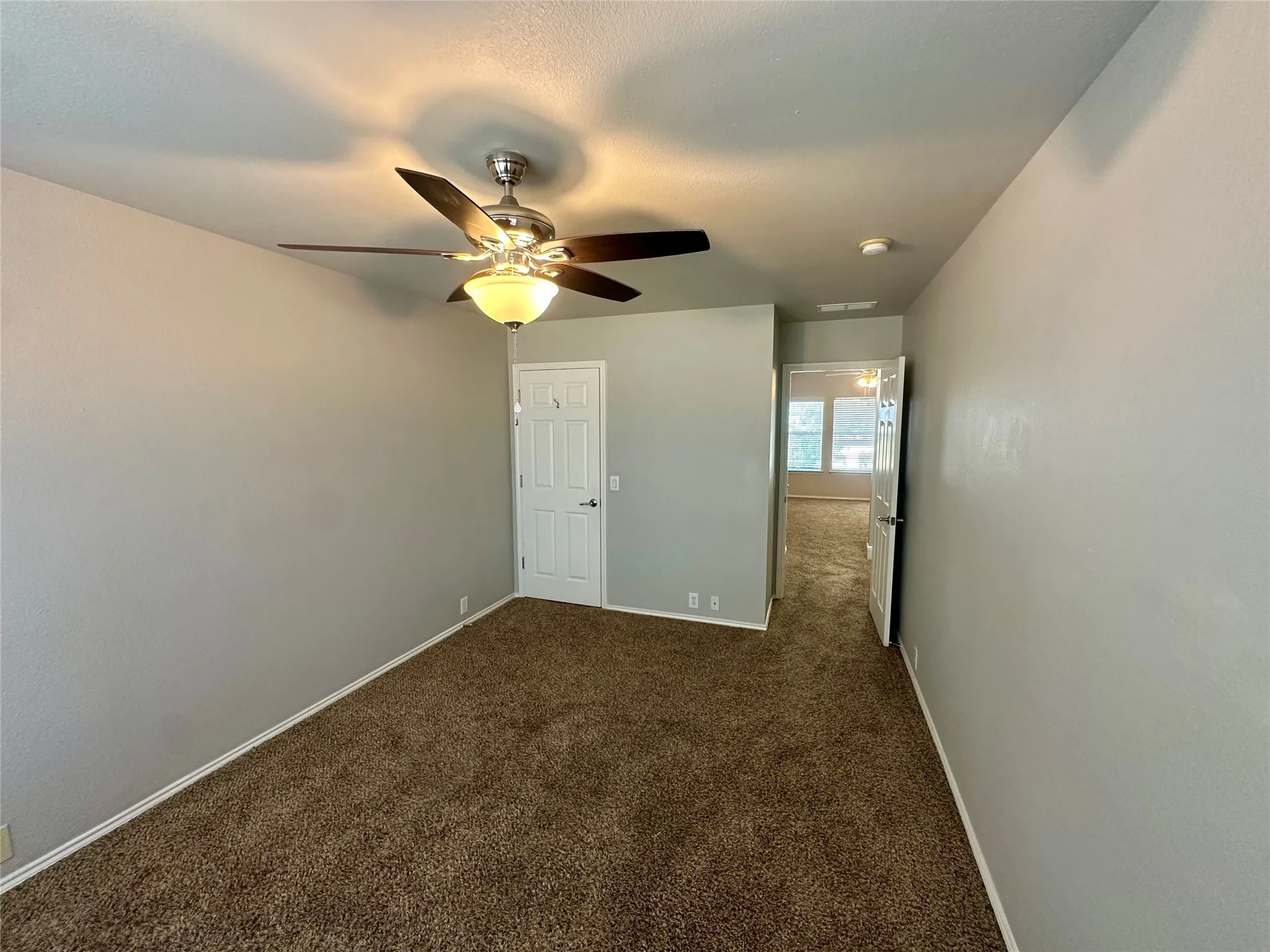 Single Family Residence For Rent in Denton County , 8801 Sierra Trail, Cross Roads, Texas 76227, 4 Bedroom, 3 Bathroom, 2 Garage spaces, 2,627 Sqft, built in 2007, mls#21270711, Real Estate Agent in Cross Roads, Homes For Rent in Denton county, Homes For Rent in Cross Roads, Realtor in Cross Roads Texas, Real Estate Brokerage Independent Realty Texas, Luminita Cordes Realtor