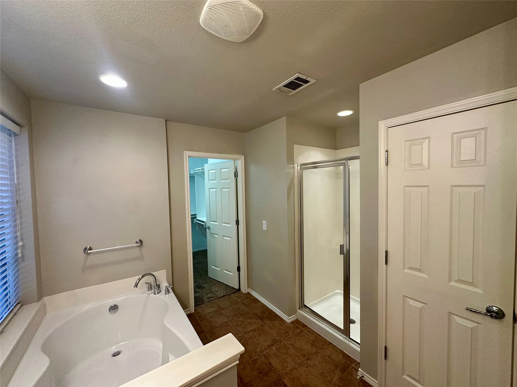 Single Family Residence For Rent in Denton County , 8801 Sierra Trail, Cross Roads, Texas 76227, 4 Bedroom, 3 Bathroom, 2 Garage spaces, 2,627 Sqft, built in 2007, mls#21270711, Real Estate Agent in Cross Roads, Homes For Rent in Denton county, Homes For Rent in Cross Roads, Realtor in Cross Roads Texas, Real Estate Brokerage Independent Realty Texas, Luminita Cordes Realtor