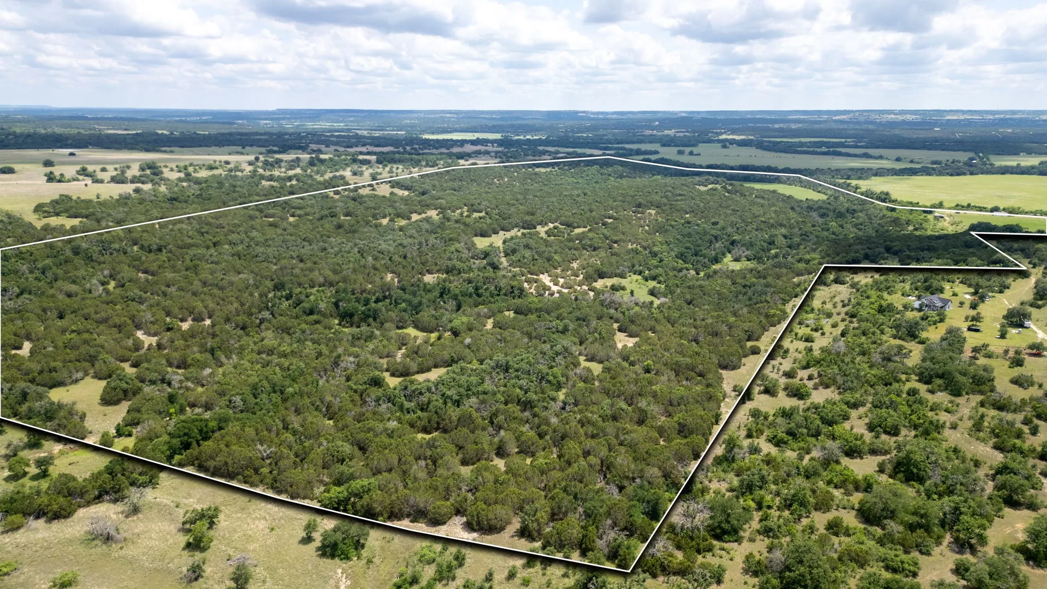 Ranch For Sale in Hamilton County , 1233 County Road 434, Hamilton, Texas 76531, 0, 0, Garage spaces, 0 Sqft, built in 1960, Price $2,650,000, mls#21270745, Real Estate Agent in Hamilton, Homes For Sale in Hamilton county, Homes For Sale in Hamilton, Realtor in Hamilton Texas, Real Estate Brokerage Independent Realty Texas, Luminita Cordes Realtor