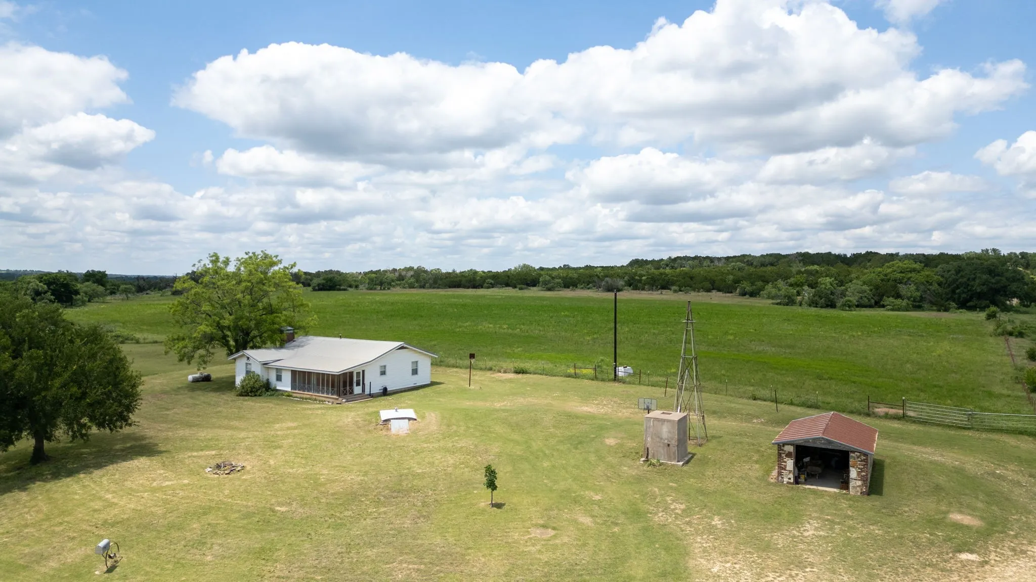Ranch For Sale in Hamilton County , 1233 County Road 434, Hamilton, Texas 76531, 0, 0, Garage spaces, 0 Sqft, built in 1960, Price $2,650,000, mls#21270745, Real Estate Agent in Hamilton, Homes For Sale in Hamilton county, Homes For Sale in Hamilton, Realtor in Hamilton Texas, Real Estate Brokerage Independent Realty Texas, Luminita Cordes Realtor