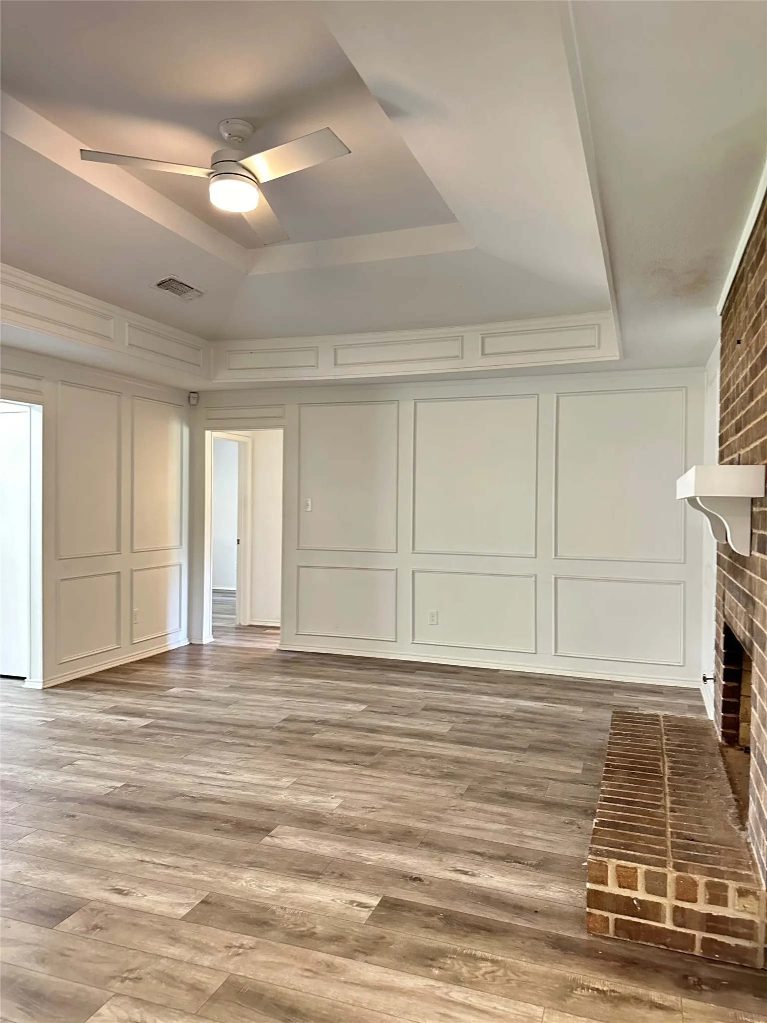 Single Family Residence For Rent in Tarrant County , 228 S Pearson Lane, Keller, Texas 76248, 3 Bedroom, 2 Bathroom, 4 Garage spaces, 1,958 Sqft, built in 1985, mls#21255444, Real Estate Agent in Keller, Homes For Rent in Tarrant county, Homes For Rent in Keller, Realtor in Keller Texas, Real Estate Brokerage Independent Realty Texas, Luminita Cordes Realtor