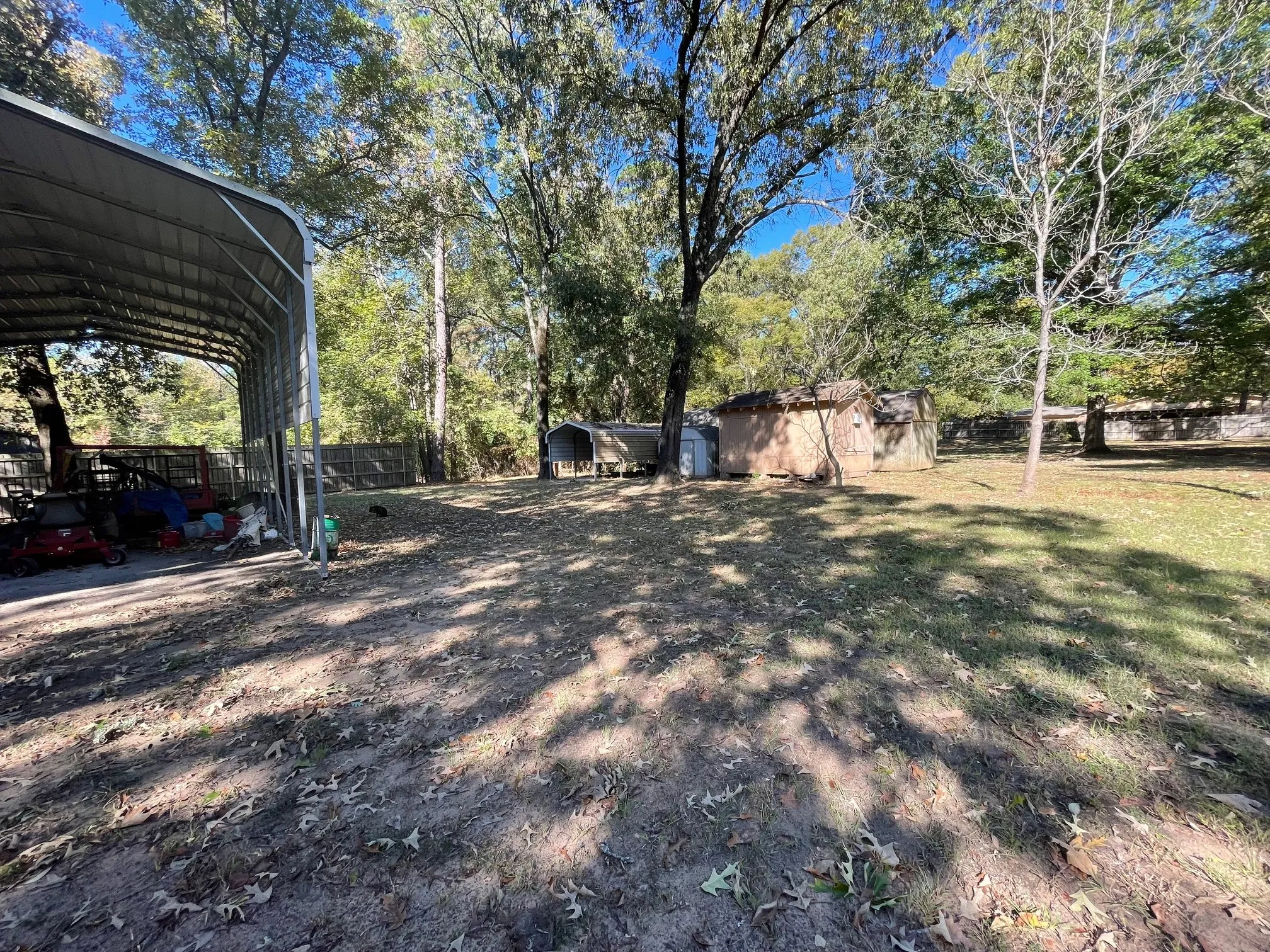 Single Family Residence For Sale in Morris County , 1203 CR 1127, Daingerfield, Texas 75638, 3 Bedrooms, 3 Bathrooms, 2 Garage spaces, 1,800 Sqft, built in 1977, Price $255,000, mls#21270791, Real Estate Agent in Daingerfield, Homes For Sale in Morris county, Homes For Sale in Daingerfield, Realtor in Daingerfield Texas, Real Estate Brokerage Independent Realty Texas, Luminita Cordes Realtor