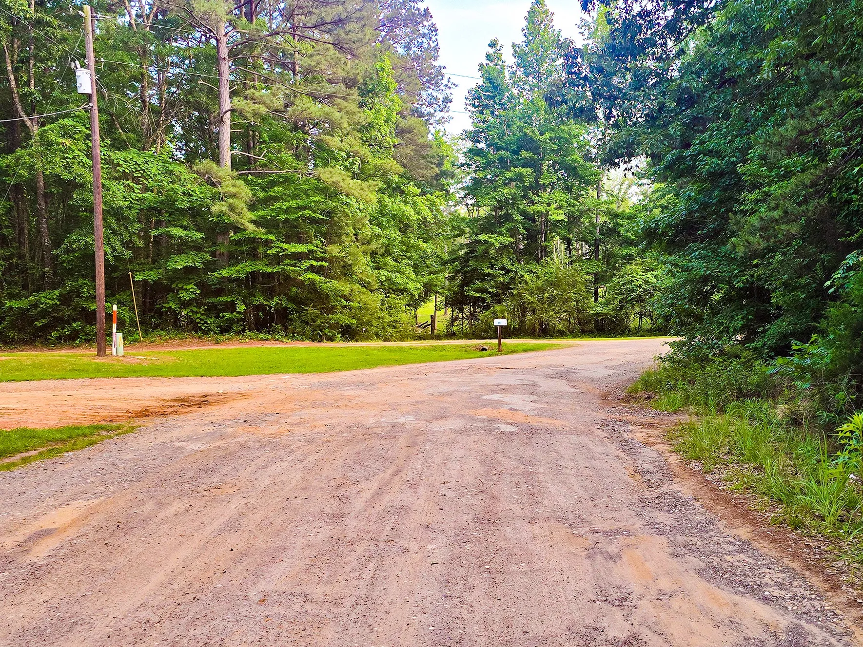 Unimproved Land For Sale in Harrison County , TBD Pr 2702, Waskom, Texas 75692, 0, 0, Garage spaces, 0 Sqft, built in 0, Price $39,900, mls#21270788, Real Estate Agent in Waskom, Homes For Sale in Harrison county, Homes For Sale in Waskom, Realtor in Waskom Texas, Real Estate Brokerage Independent Realty Texas, Luminita Cordes Realtor