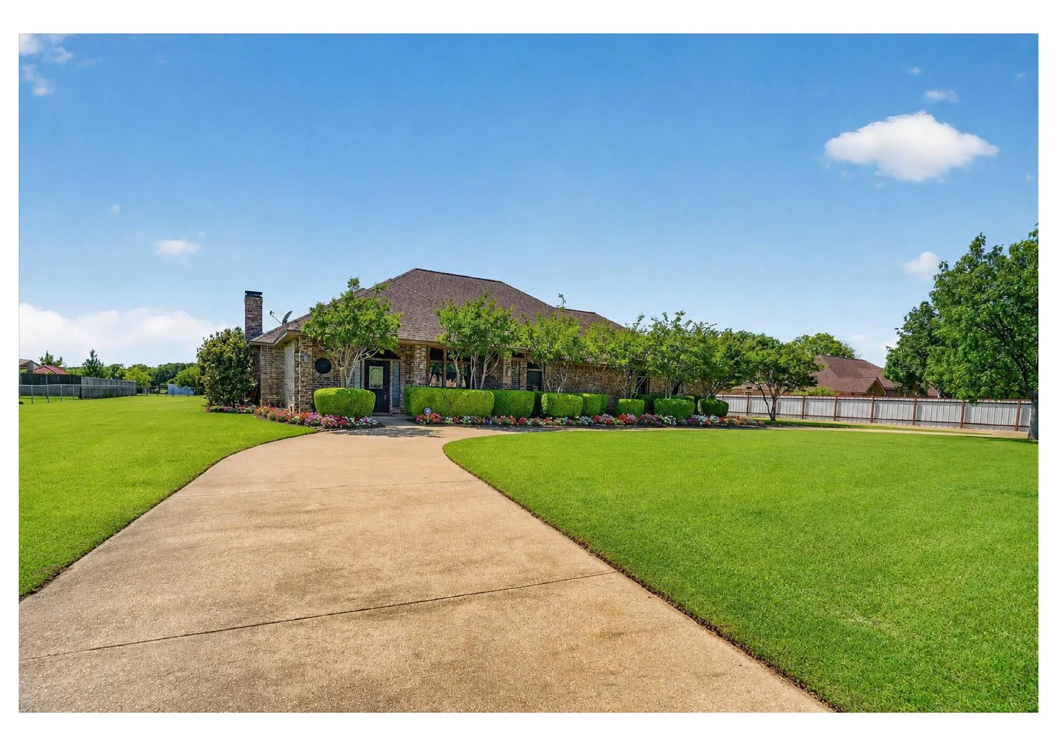 Gated Circle Driveway