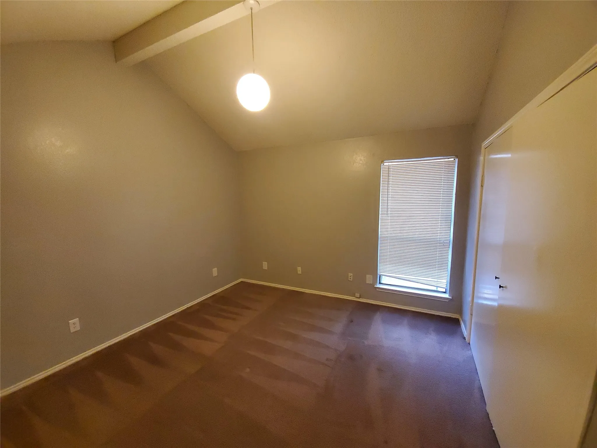 Duplex For Rent in Dallas County , 10212 Hillhouse Lane, Dallas, Texas 75227, 2 Bedroom, 1 Bathroom, Garage spaces, 1,183 Sqft, built in 1984, mls#21270838, Real Estate Agent in Dallas, Homes For Rent in Dallas county, Homes For Rent in Dallas, Realtor in Dallas Texas, Real Estate Brokerage Independent Realty Texas, Luminita Cordes Realtor