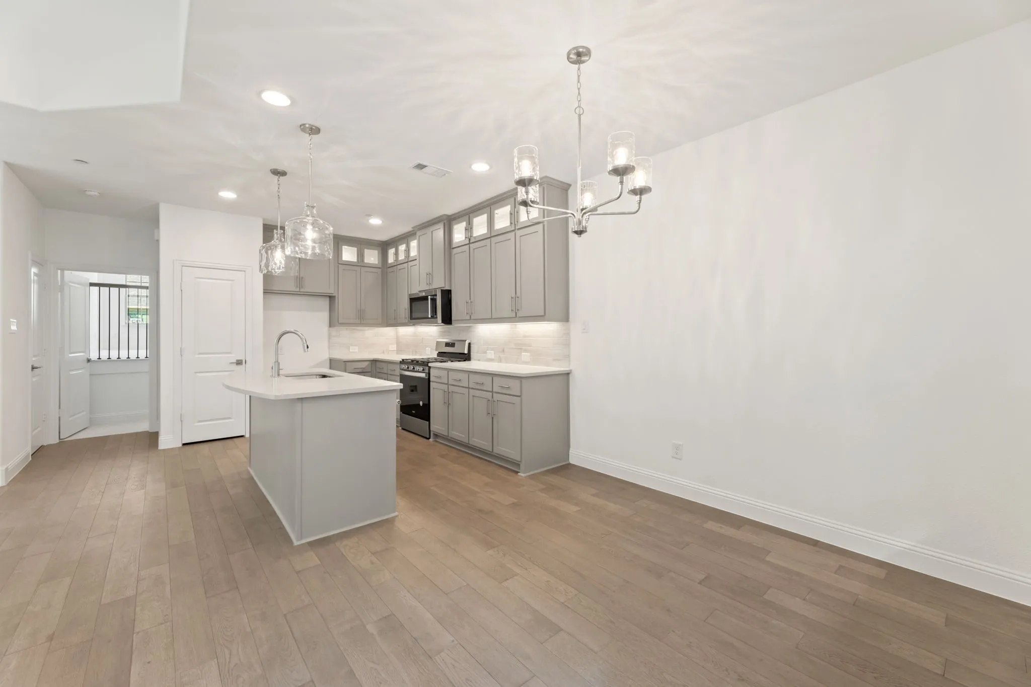 Townhouse For Sale in Denton County , 111 Kensington Drive, Lewisville, Texas 75067, 3 Bedrooms, 3 Bathrooms, 2 Garage spaces, 2,002 Sqft, built in 2025, Price $419,900, mls#21270808, Real Estate Agent in Lewisville, Homes For Sale in Denton county, Homes For Sale in Lewisville, Realtor in Lewisville Texas, Real Estate Brokerage Independent Realty Texas, Luminita Cordes Realtor