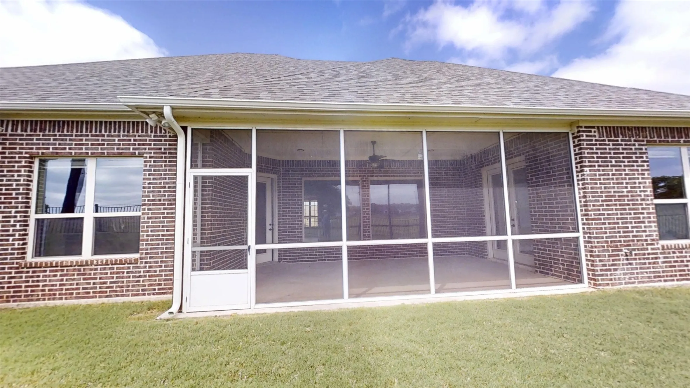 screened in patio