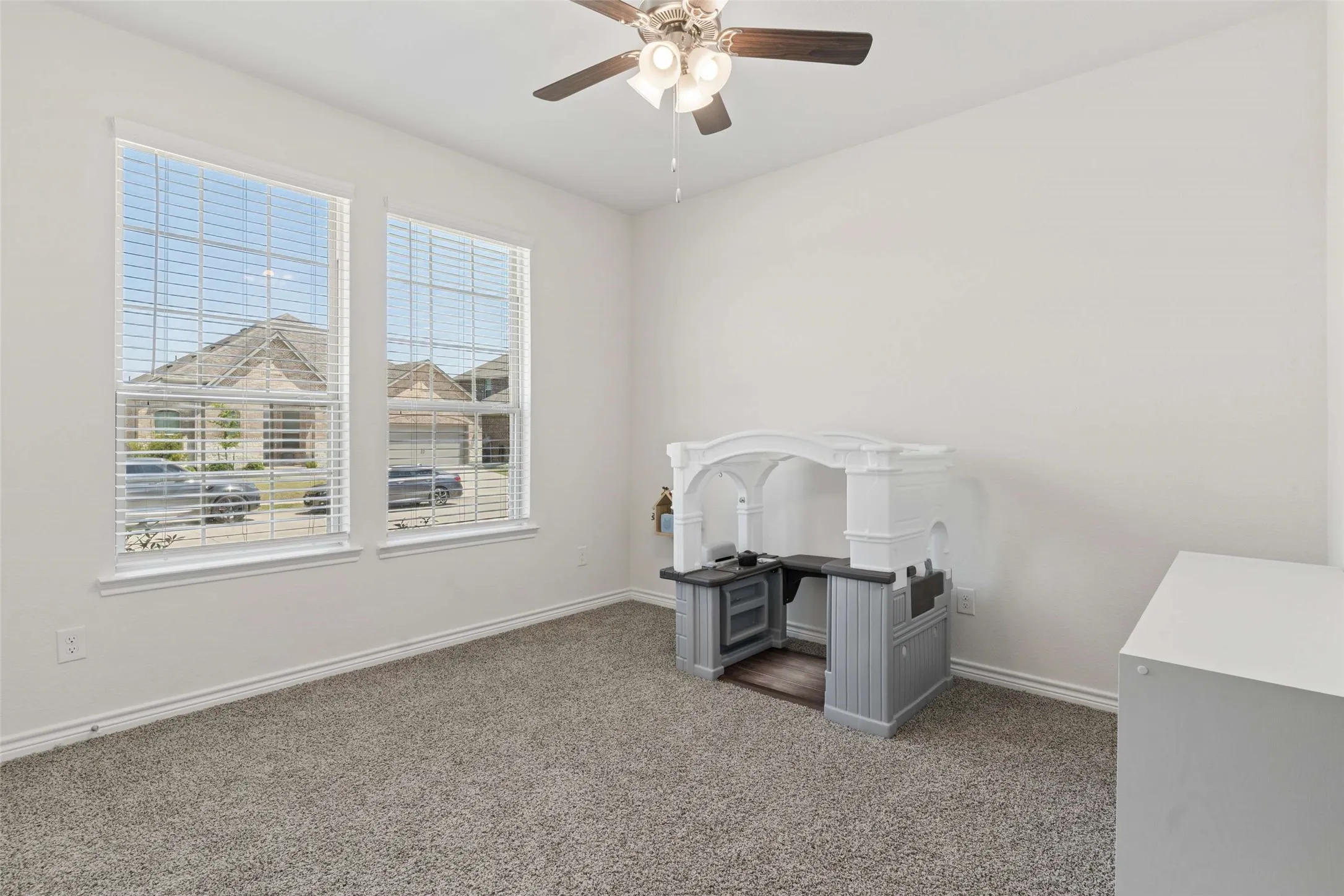 Single Family Residence For Sale in Collin County , 308 Tate Lane, Anna, Texas 75409, 3 Bedroom, 2 Bathroom, 2 Garage spaces, 1,797 Sqft, built in 2022, Price $344,000, mls#21270900, Real Estate Agent in Anna, Homes For Sale in Collin county, Homes For Sale in Anna, Realtor in Anna Texas, Real Estate Brokerage Independent Realty Texas, Luminita Cordes Realtor