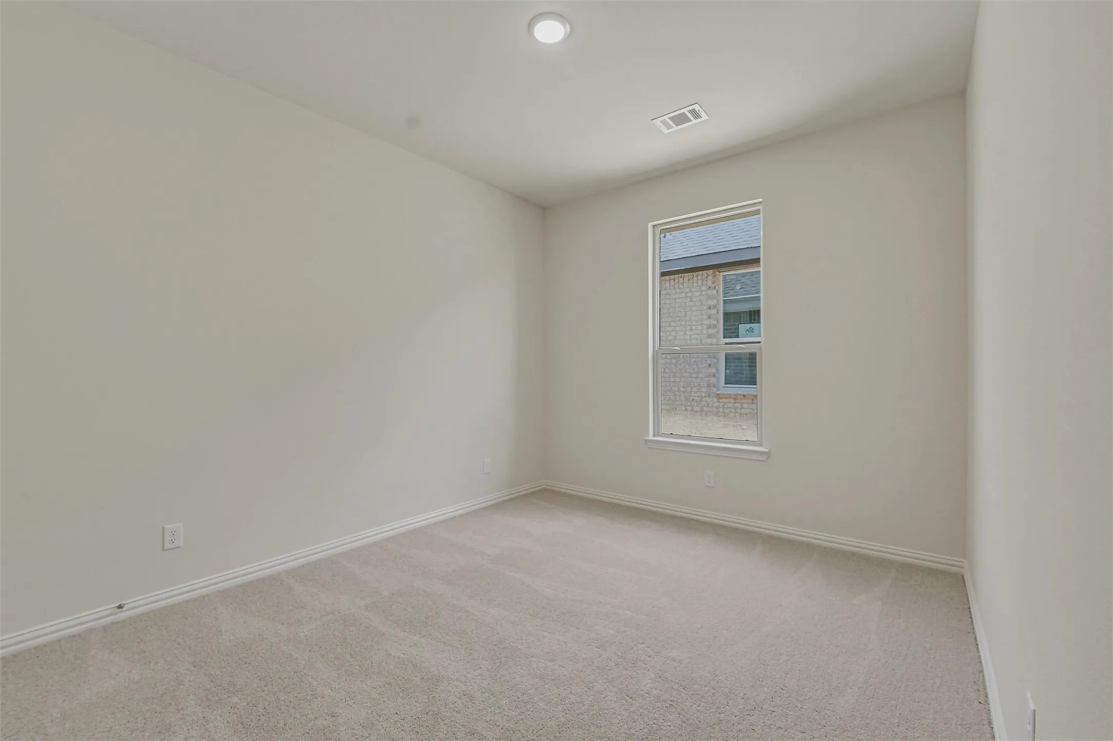 Neutral-toned wall finishes throughout