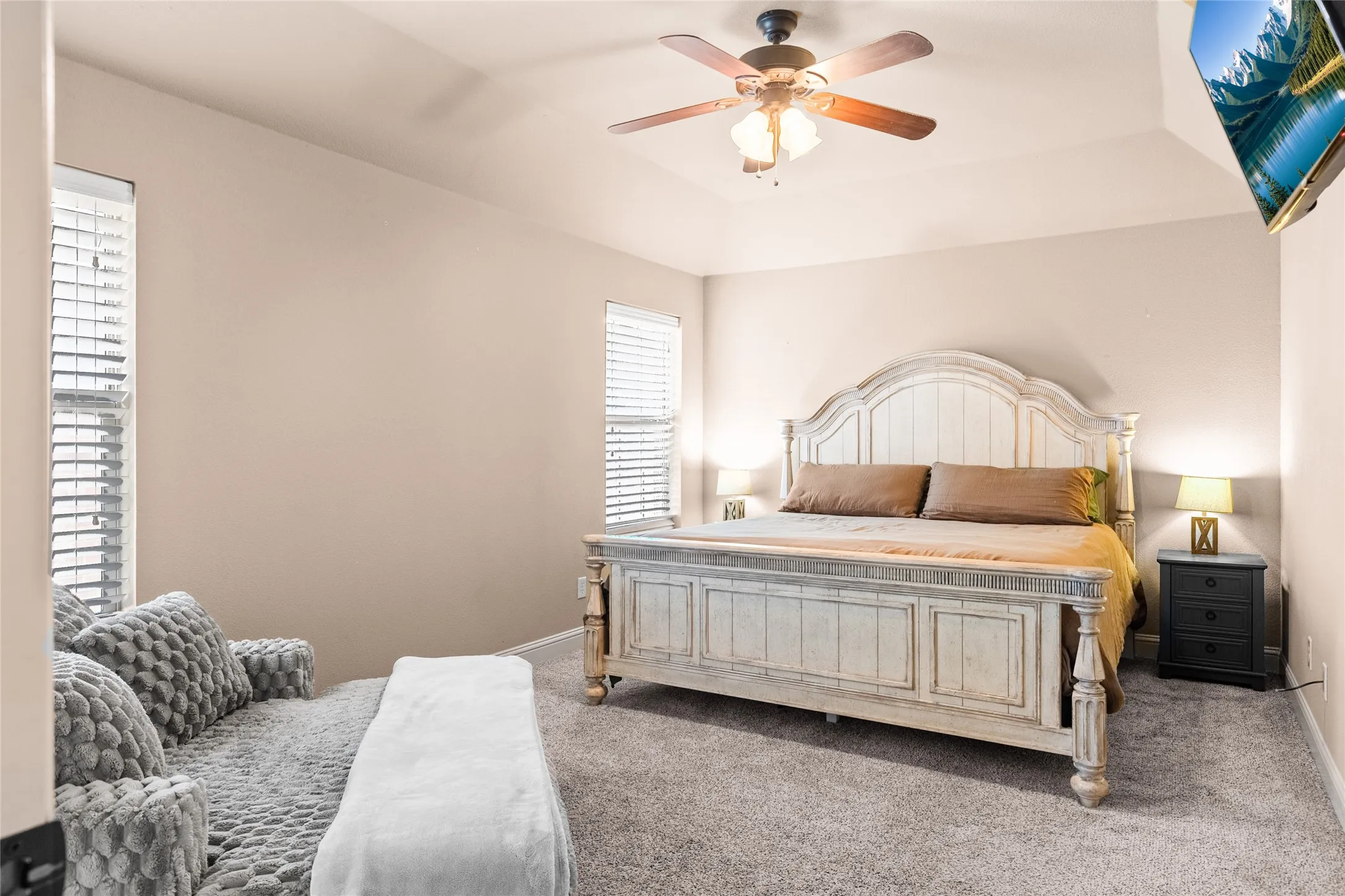 Single Family Residence For Sale in Hunt County , 6512 Ashland Drive, Greenville, Texas 75402, 4 Bedroom, 2 Bathroom, 2 Garage spaces, 1,811 Sqft, built in 2016, mls#21267347, Real Estate Agent in Greenville, Homes For Sale in Hunt county, Homes For Sale in Greenville, Realtor in Greenville Texas, Real Estate Brokerage Independent Realty Texas, Luminita Cordes Realtor