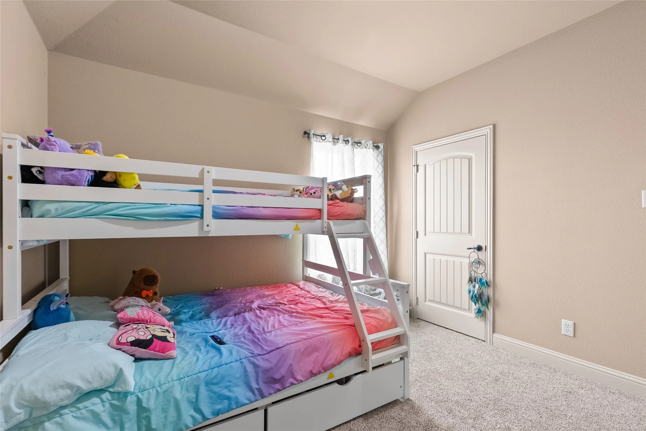 Single Family Residence For Sale in Hunt County , 6512 Ashland Drive, Greenville, Texas 75402, 4 Bedroom, 2 Bathroom, 2 Garage spaces, 1,811 Sqft, built in 2016, mls#21267347, Real Estate Agent in Greenville, Homes For Sale in Hunt county, Homes For Sale in Greenville, Realtor in Greenville Texas, Real Estate Brokerage Independent Realty Texas, Luminita Cordes Realtor
