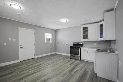 Single Family Residence For Sale in Grayson County , 62 Pershing Drive, Denison, Texas 75020, 5 Bedrooms, 3 Bathrooms, Garage spaces, 1,650 Sqft, built in 1945, Price $185,000, mls#21269047, Real Estate Agent in Denison, Homes For Sale in Grayson county, Homes For Sale in Denison, Realtor in Denison Texas, Real Estate Brokerage Independent Realty Texas, Luminita Cordes Realtor