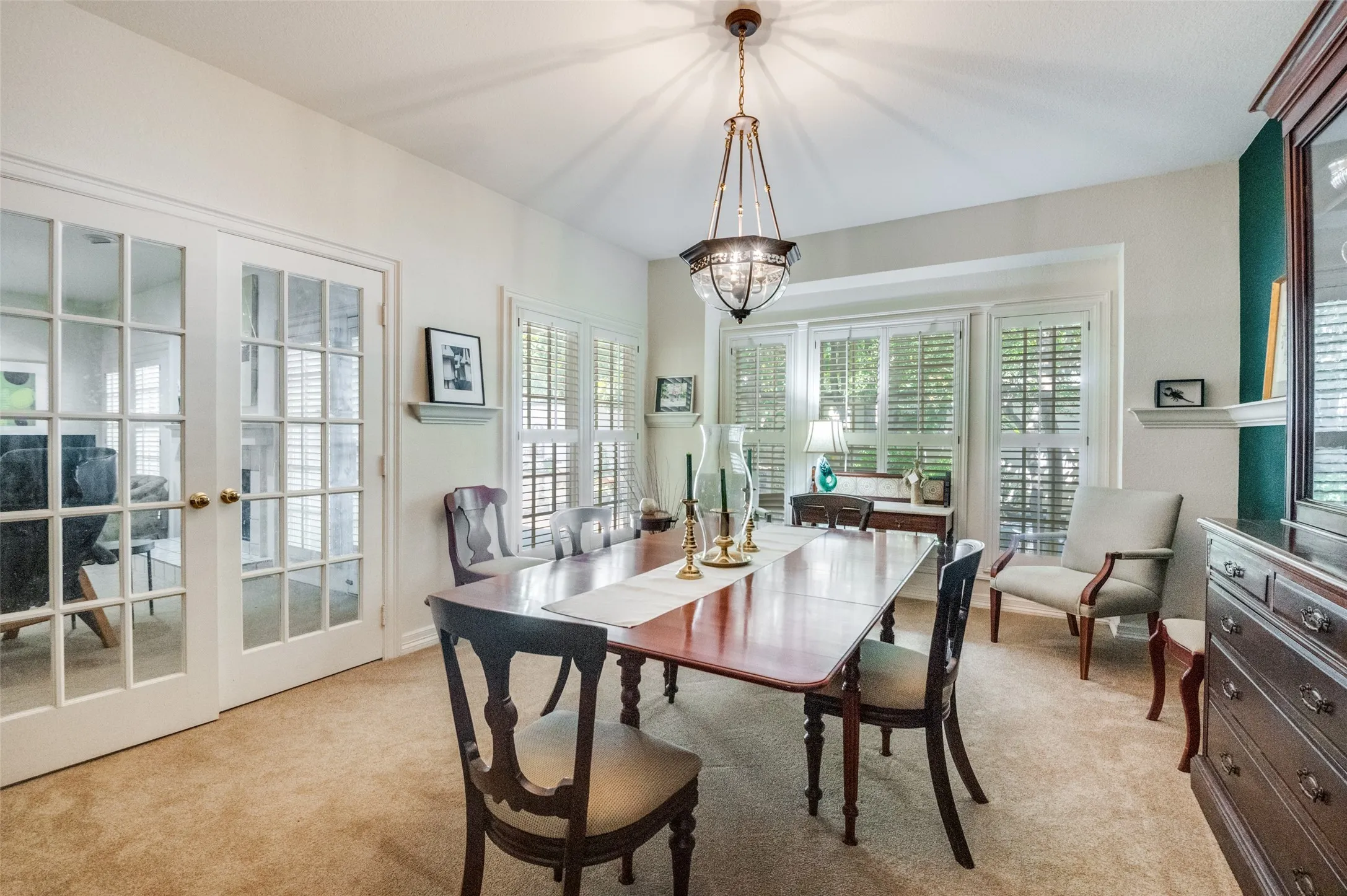 Condominium For Sale in Dallas County , 4711 O Connor Court, Irving, Texas 75062, 2 Bedroom, 3 Bathroom, 2 Garage spaces, 2,088 Sqft, built in 1982, Price $510,000, mls#21270445, Real Estate Agent in Irving, Homes For Sale in Dallas county, Homes For Sale in Irving, Realtor in Irving Texas, Real Estate Brokerage Independent Realty Texas, Luminita Cordes Realtor