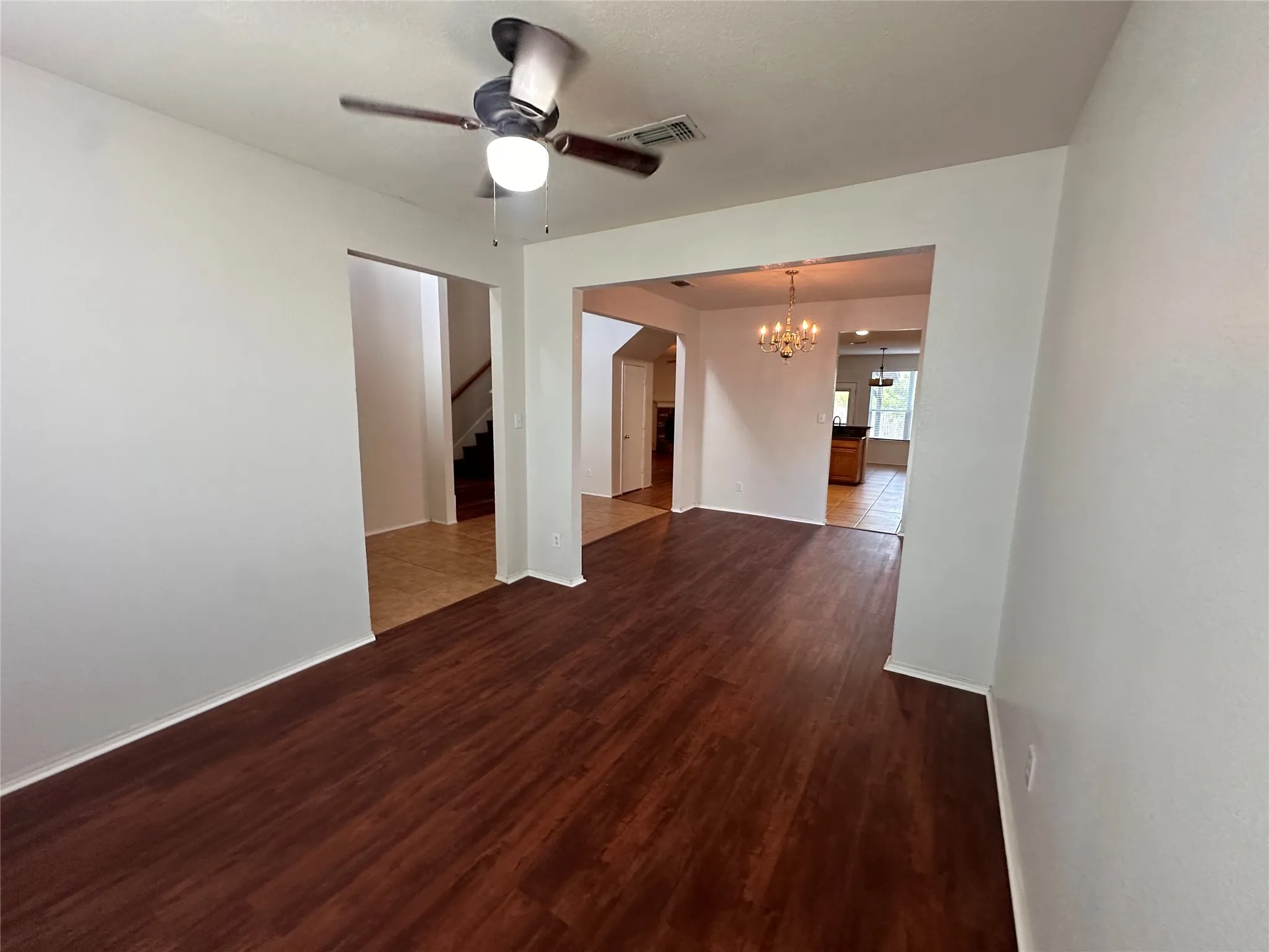 Single Family Residence For Rent in Collin County , 2425 Collier Drive, Mc Kinney, Texas 75071, 5 Bedroom, 4 Bathroom, 2 Garage spaces, 2,695 Sqft, built in 2003, mls#21266453, Real Estate Agent in Mc Kinney, Homes For Rent in Collin county, Homes For Rent in Mc Kinney, Realtor in Mc Kinney Texas, Real Estate Brokerage Independent Realty Texas, Luminita Cordes Realtor