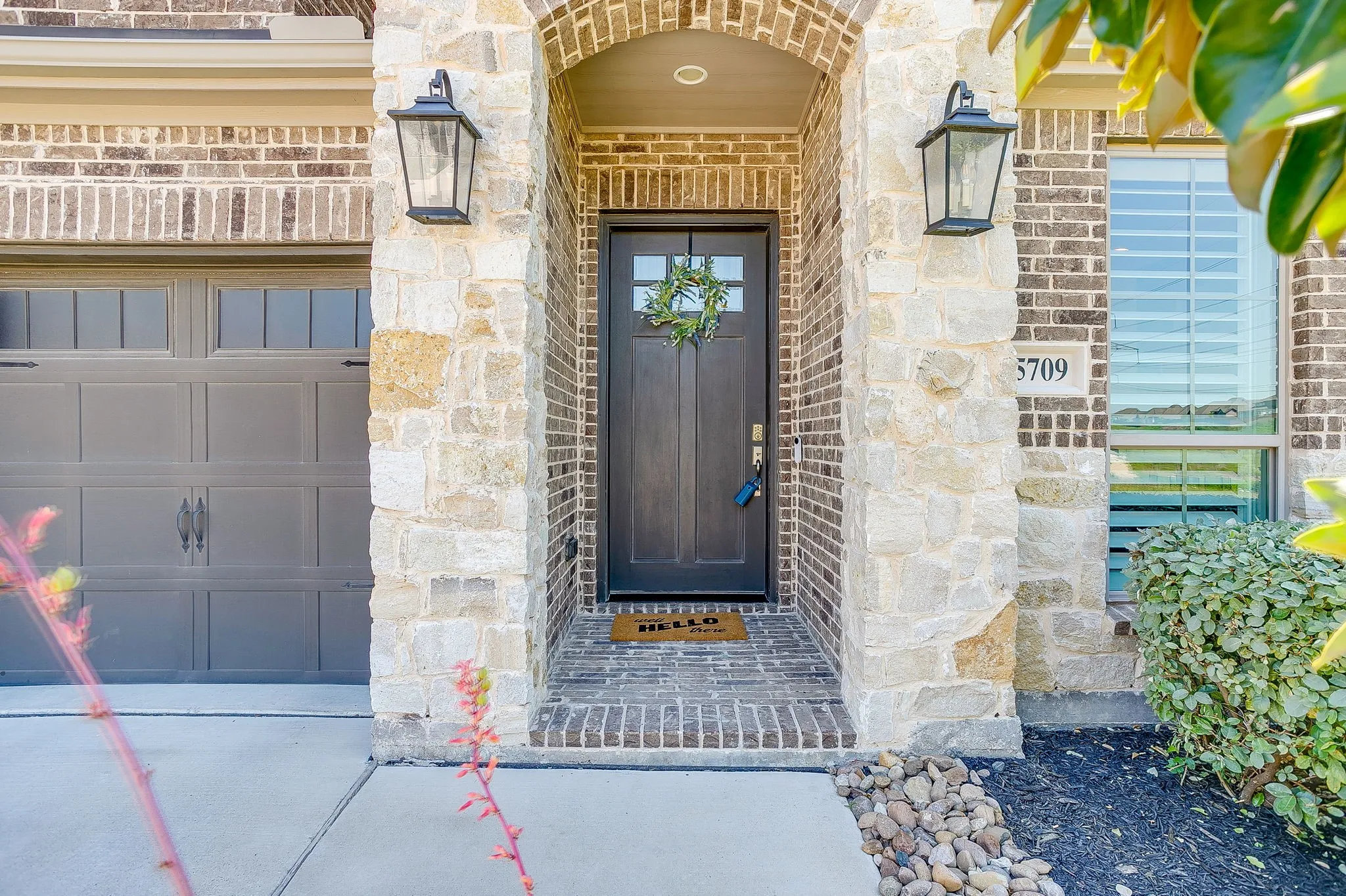 This beautiful luxury home was built by Perry Homes in 2020.