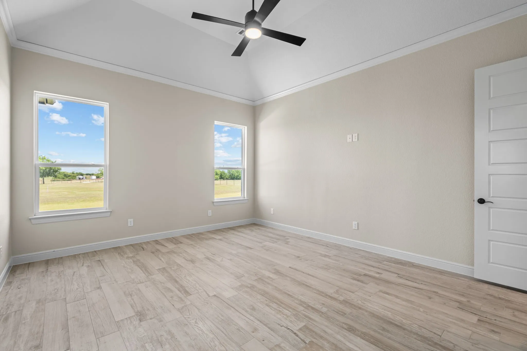 Single Family Residence For Sale in Wise County , 161 Frontera Drive, Decatur, Texas 76234, 4 Bedroom, 3 Bathroom, 3 Garage spaces, 2,703 Sqft, built in 2024, mls#21270166, Real Estate Agent in Decatur, Homes For Sale in Wise county, Homes For Sale in Decatur, Realtor in Decatur Texas, Real Estate Brokerage Independent Realty Texas, Luminita Cordes Realtor