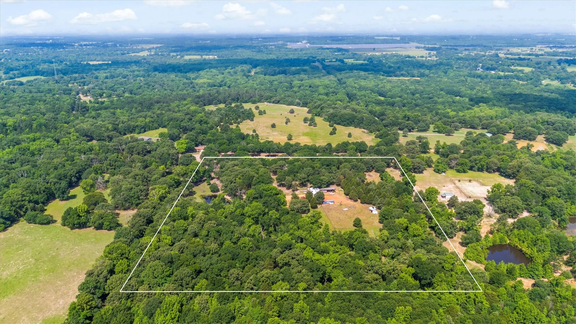 Ranch For Sale in Van Zandt County , 000 VZ County Road 4505, Ben Wheeler, Texas 75754, 0, 0, Garage spaces, 0 Sqft, built in 0, mls#21270922, Real Estate Agent in Ben Wheeler, Homes For Sale in Van Zandt county, Homes For Sale in Ben Wheeler, Realtor in Ben Wheeler Texas, Real Estate Brokerage Independent Realty Texas, Luminita Cordes Realtor