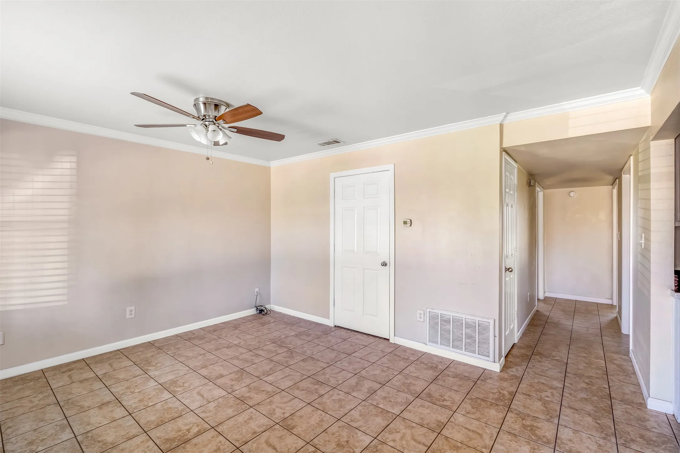 Quadruplex For Sale in Erath County , 892 W Vanderbilt, Stephenville, Texas 76401, 8 Bedroom, 8 Bathroom, Garage spaces, 0 Sqft, built in 2008, mls#21270771, Real Estate Agent in Stephenville, Homes For Sale in Erath county, Homes For Sale in Stephenville, Realtor in Stephenville Texas, Real Estate Brokerage Independent Realty Texas, Luminita Cordes Realtor