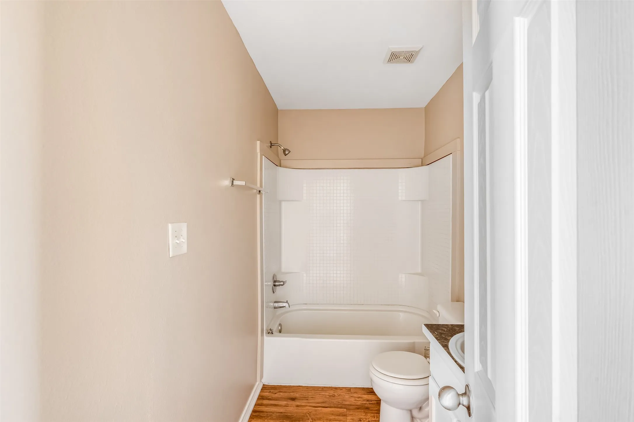 Quadruplex For Sale in Erath County , 892 W Vanderbilt, Stephenville, Texas 76401, 8 Bedroom, 8 Bathroom, Garage spaces, 0 Sqft, built in 2008, mls#21270771, Real Estate Agent in Stephenville, Homes For Sale in Erath county, Homes For Sale in Stephenville, Realtor in Stephenville Texas, Real Estate Brokerage Independent Realty Texas, Luminita Cordes Realtor