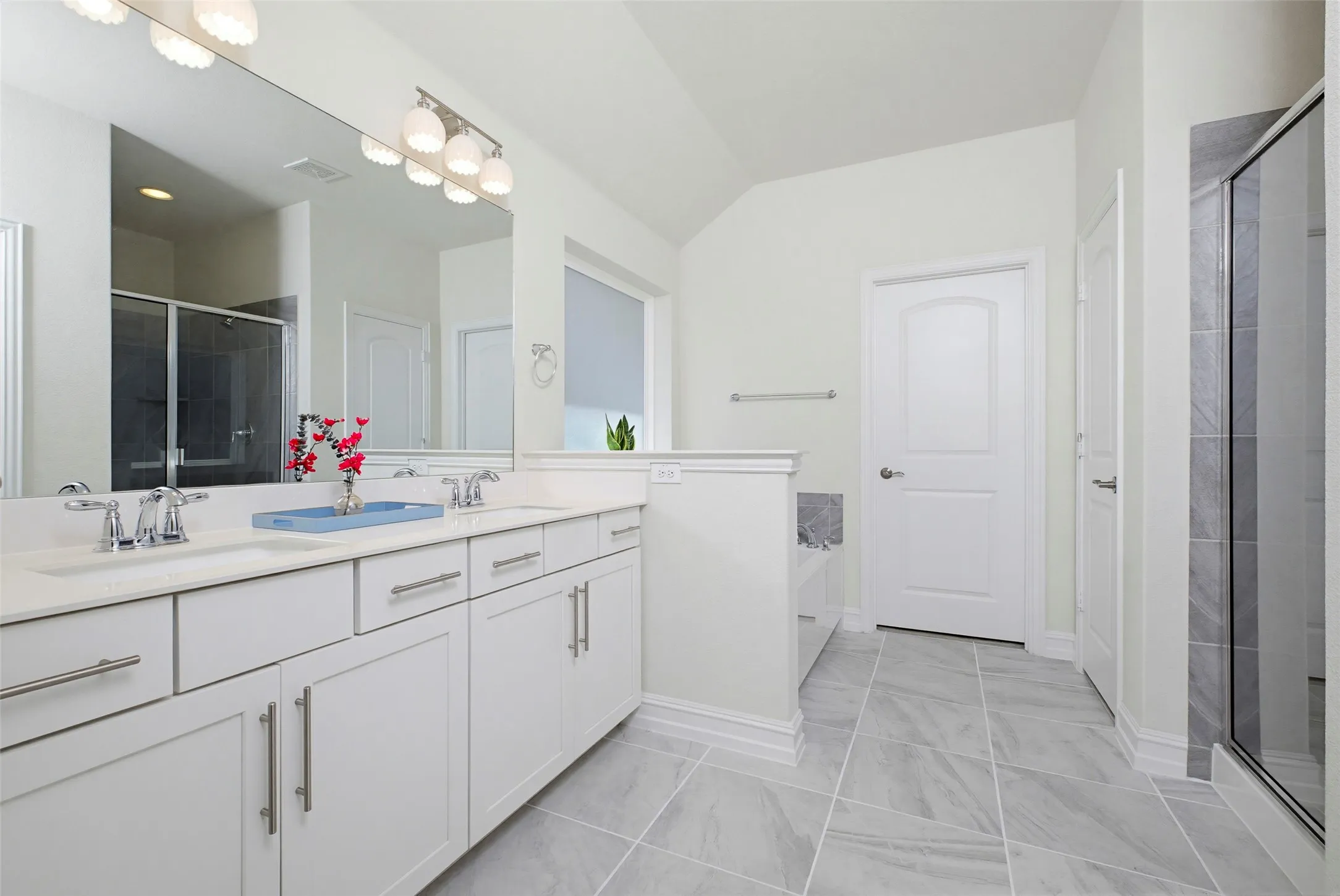 Single Family Residence For Sale in Denton County , 2309 Candler Club Way, Little Elm, Texas 75068, 3 Bedroom, 2 Bathroom, 2 Garage spaces, 2,176 Sqft, built in 2016, mls#21256054, Real Estate Agent in Little Elm, Homes For Sale in Denton county, Homes For Sale in Little Elm, Realtor in Little Elm Texas, Real Estate Brokerage Independent Realty Texas, Luminita Cordes Realtor