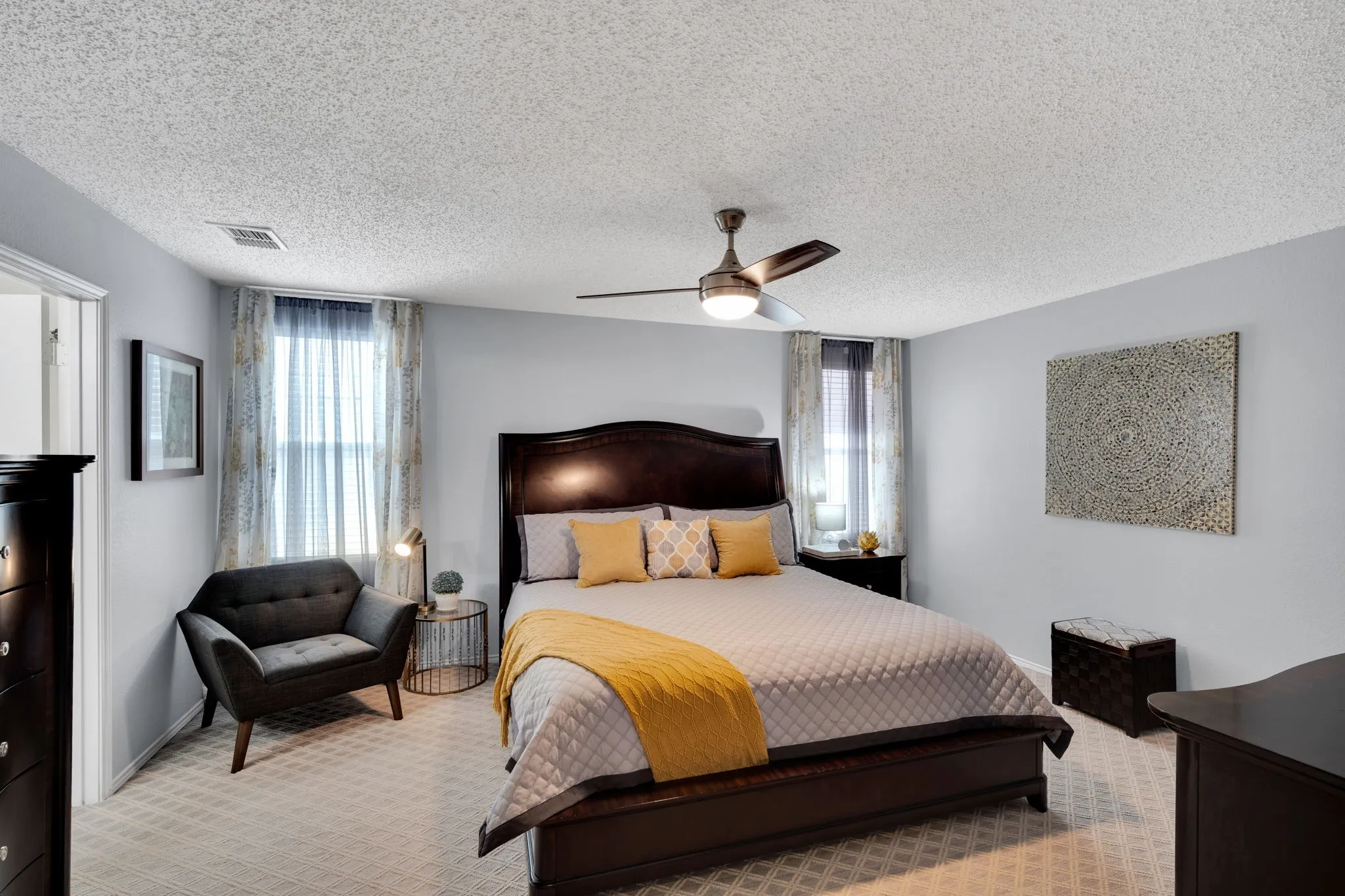 Single Family Residence For Sale in Tarrant County , 3900 Country Lane, Fort Worth, Texas 76123, 4 Bedroom, 3 Bathroom, 2 Garage spaces, 2,594 Sqft, built in 2003, Price $319,900, mls#21270963, Real Estate Agent in Fort Worth, Homes For Sale in Tarrant county, Homes For Sale in Fort Worth, Realtor in Fort Worth Texas, Real Estate Brokerage Independent Realty Texas, Luminita Cordes Realtor