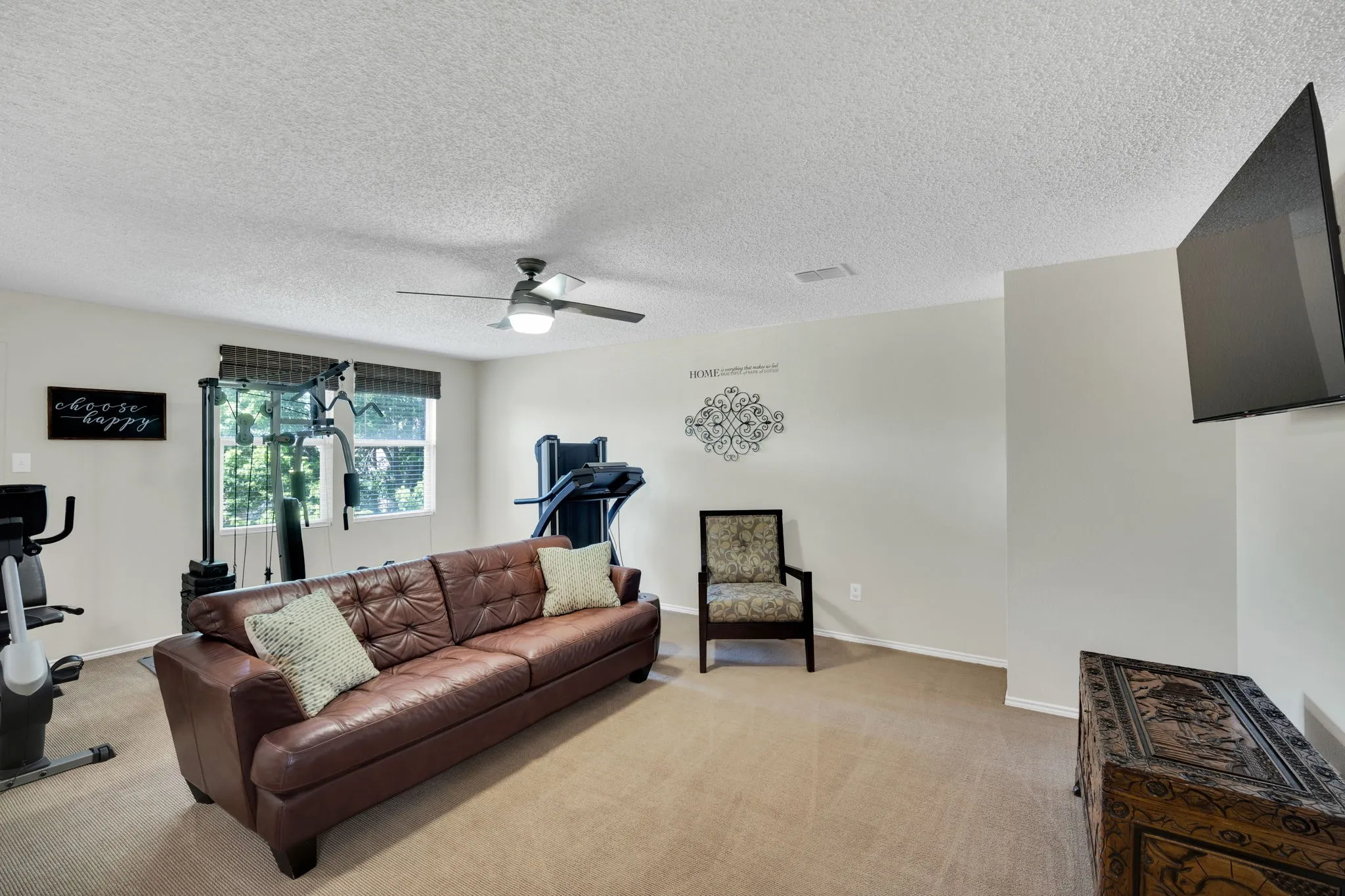 Single Family Residence For Sale in Tarrant County , 3900 Country Lane, Fort Worth, Texas 76123, 4 Bedroom, 3 Bathroom, 2 Garage spaces, 2,594 Sqft, built in 2003, Price $319,900, mls#21270963, Real Estate Agent in Fort Worth, Homes For Sale in Tarrant county, Homes For Sale in Fort Worth, Realtor in Fort Worth Texas, Real Estate Brokerage Independent Realty Texas, Luminita Cordes Realtor
