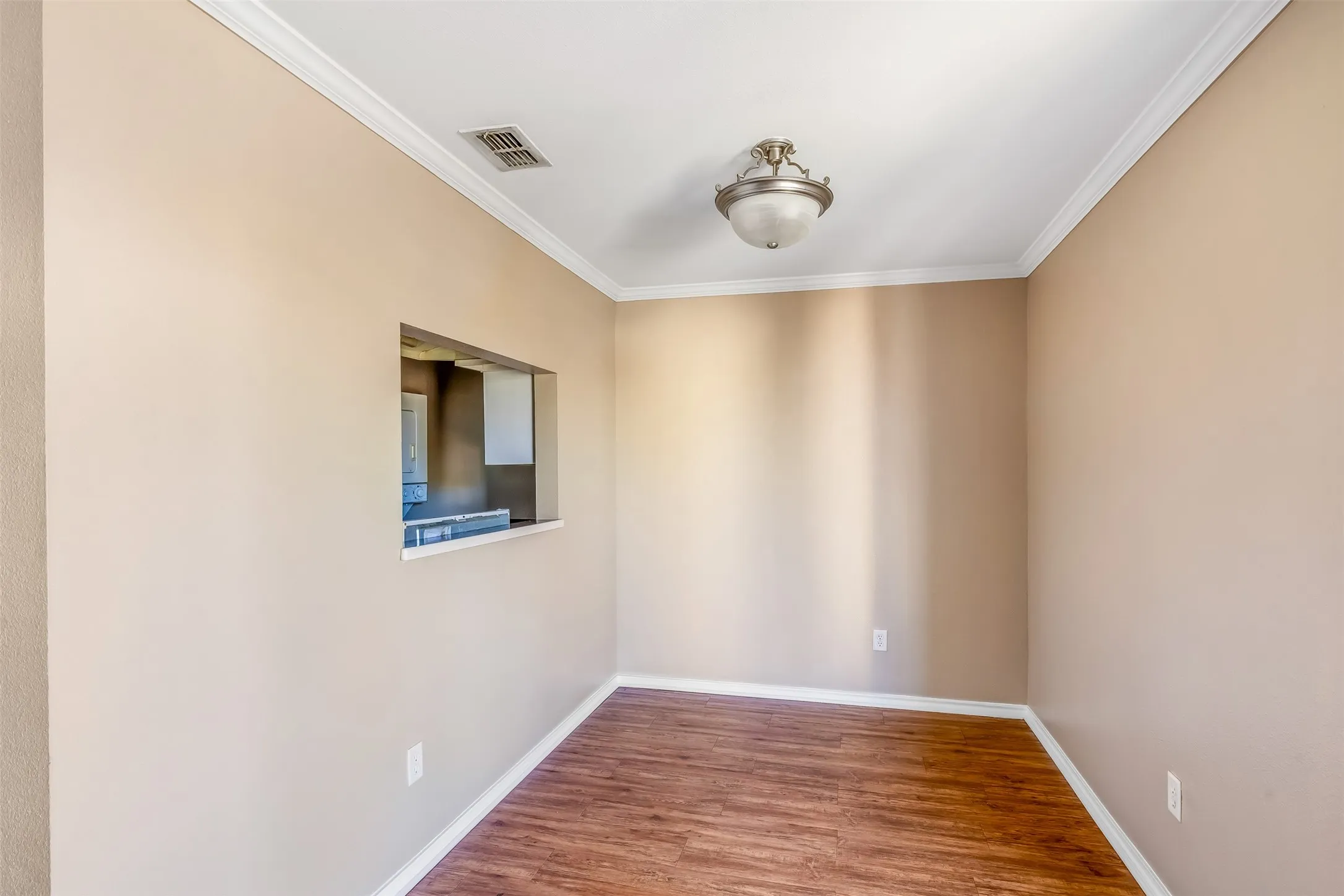 Quadruplex For Sale in Erath County , 852 W Vanderbilt, Stephenville, Texas 76401, 8 Bedroom, 8 Bathroom, Garage spaces, 0 Sqft, built in 2008, mls#21270740, Real Estate Agent in Stephenville, Homes For Sale in Erath county, Homes For Sale in Stephenville, Realtor in Stephenville Texas, Real Estate Brokerage Independent Realty Texas, Luminita Cordes Realtor