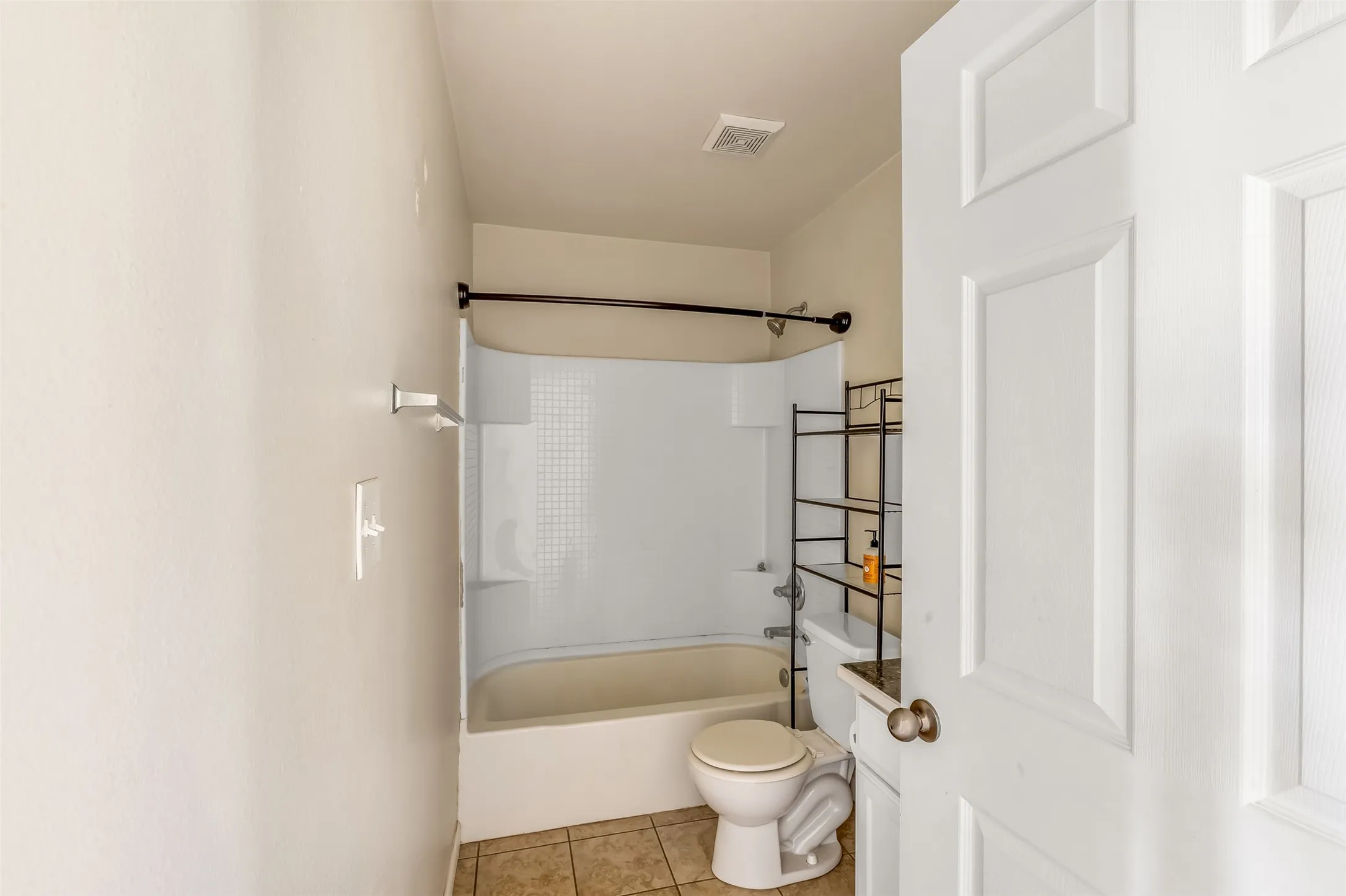 Quadruplex For Sale in Erath County , 852 W Vanderbilt, Stephenville, Texas 76401, 8 Bedroom, 8 Bathroom, Garage spaces, 0 Sqft, built in 2008, mls#21270740, Real Estate Agent in Stephenville, Homes For Sale in Erath county, Homes For Sale in Stephenville, Realtor in Stephenville Texas, Real Estate Brokerage Independent Realty Texas, Luminita Cordes Realtor