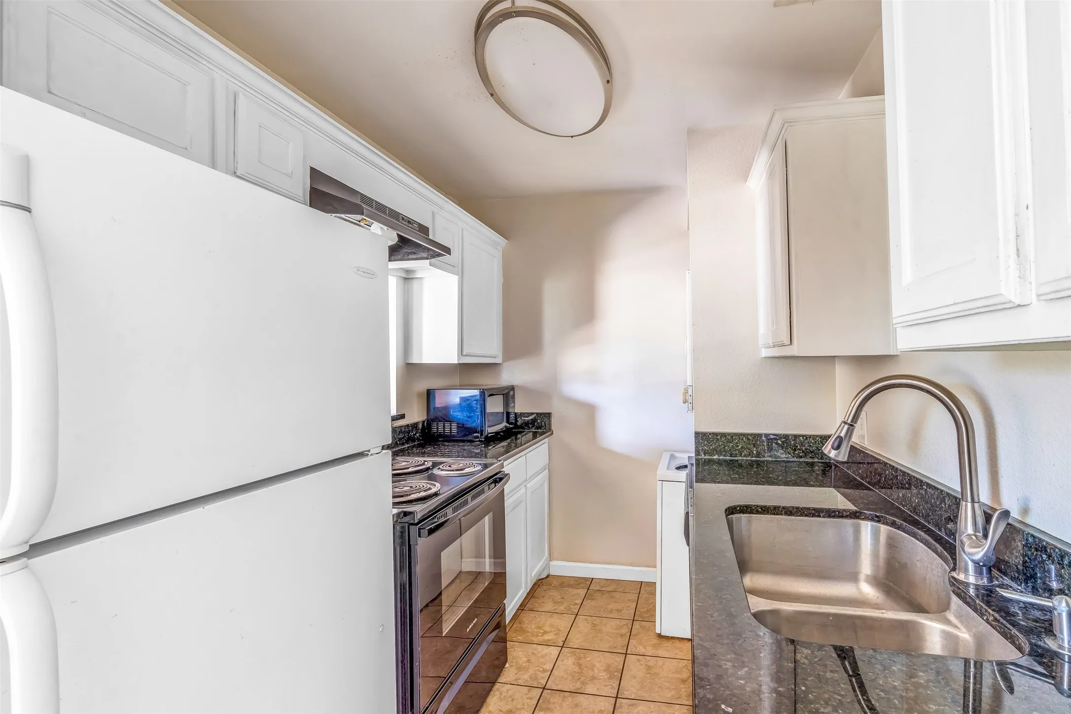 Quadruplex For Sale in Erath County , 852 W Vanderbilt, Stephenville, Texas 76401, 8 Bedroom, 8 Bathroom, Garage spaces, 0 Sqft, built in 2008, mls#21270740, Real Estate Agent in Stephenville, Homes For Sale in Erath county, Homes For Sale in Stephenville, Realtor in Stephenville Texas, Real Estate Brokerage Independent Realty Texas, Luminita Cordes Realtor