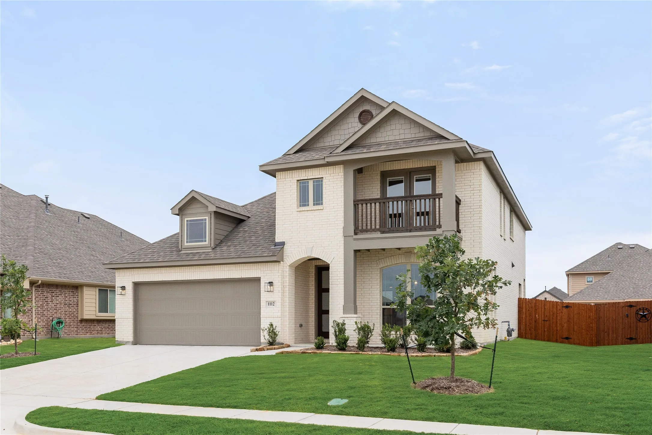 Single Family Residence For Sale in Tarrant County , 1112 Tanger Lane, Crowley, Texas 76036, 4 Bedroom, 2 Bathroom, 2 Garage spaces, 2,820 Sqft, built in 2026, mls#21270973, Real Estate Agent in Crowley, Homes For Sale in Tarrant county, Homes For Sale in Crowley, Realtor in Crowley Texas, Real Estate Brokerage Independent Realty Texas, Luminita Cordes Realtor