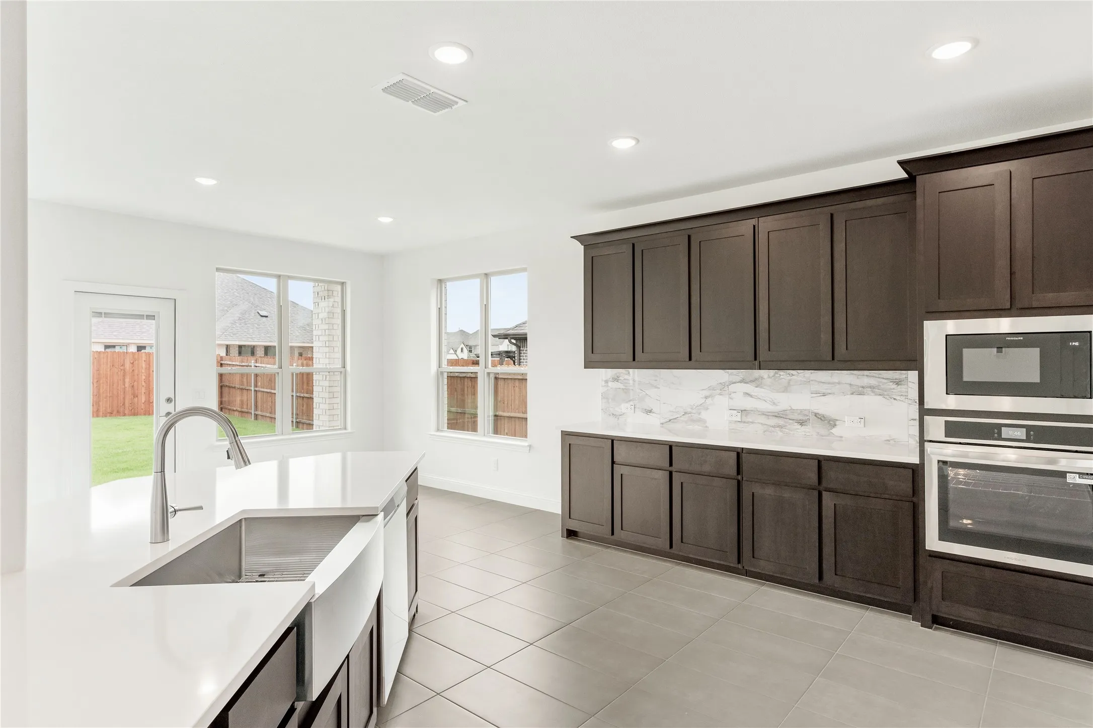 Single Family Residence For Sale in Tarrant County , 1112 Tanger Lane, Crowley, Texas 76036, 4 Bedroom, 2 Bathroom, 2 Garage spaces, 2,820 Sqft, built in 2026, mls#21270973, Real Estate Agent in Crowley, Homes For Sale in Tarrant county, Homes For Sale in Crowley, Realtor in Crowley Texas, Real Estate Brokerage Independent Realty Texas, Luminita Cordes Realtor