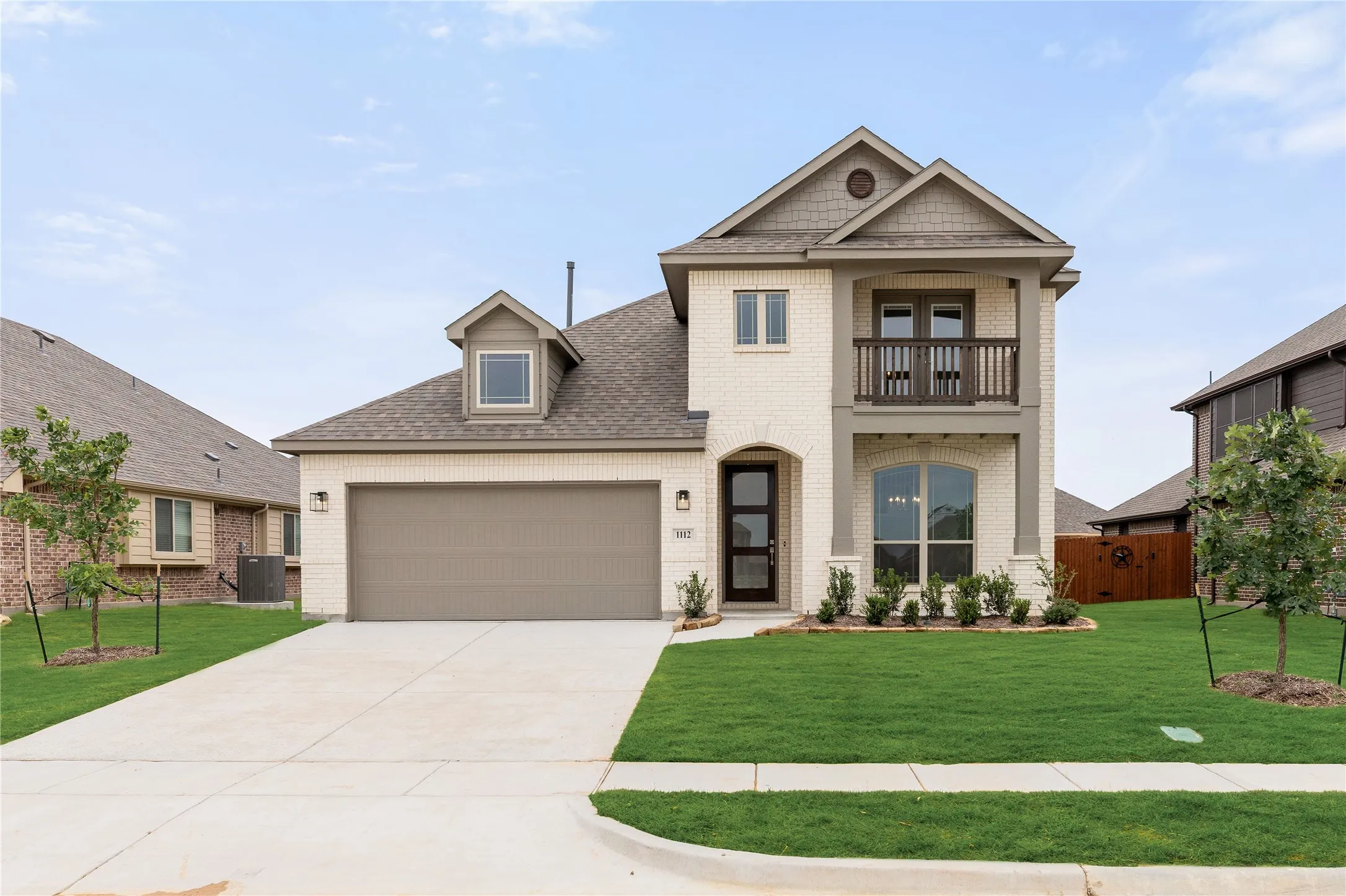 Single Family Residence For Sale in Tarrant County , 1112 Tanger Lane, Crowley, Texas 76036, 4 Bedroom, 2 Bathroom, 2 Garage spaces, 2,820 Sqft, built in 2026, mls#21270973, Real Estate Agent in Crowley, Homes For Sale in Tarrant county, Homes For Sale in Crowley, Realtor in Crowley Texas, Real Estate Brokerage Independent Realty Texas, Luminita Cordes Realtor