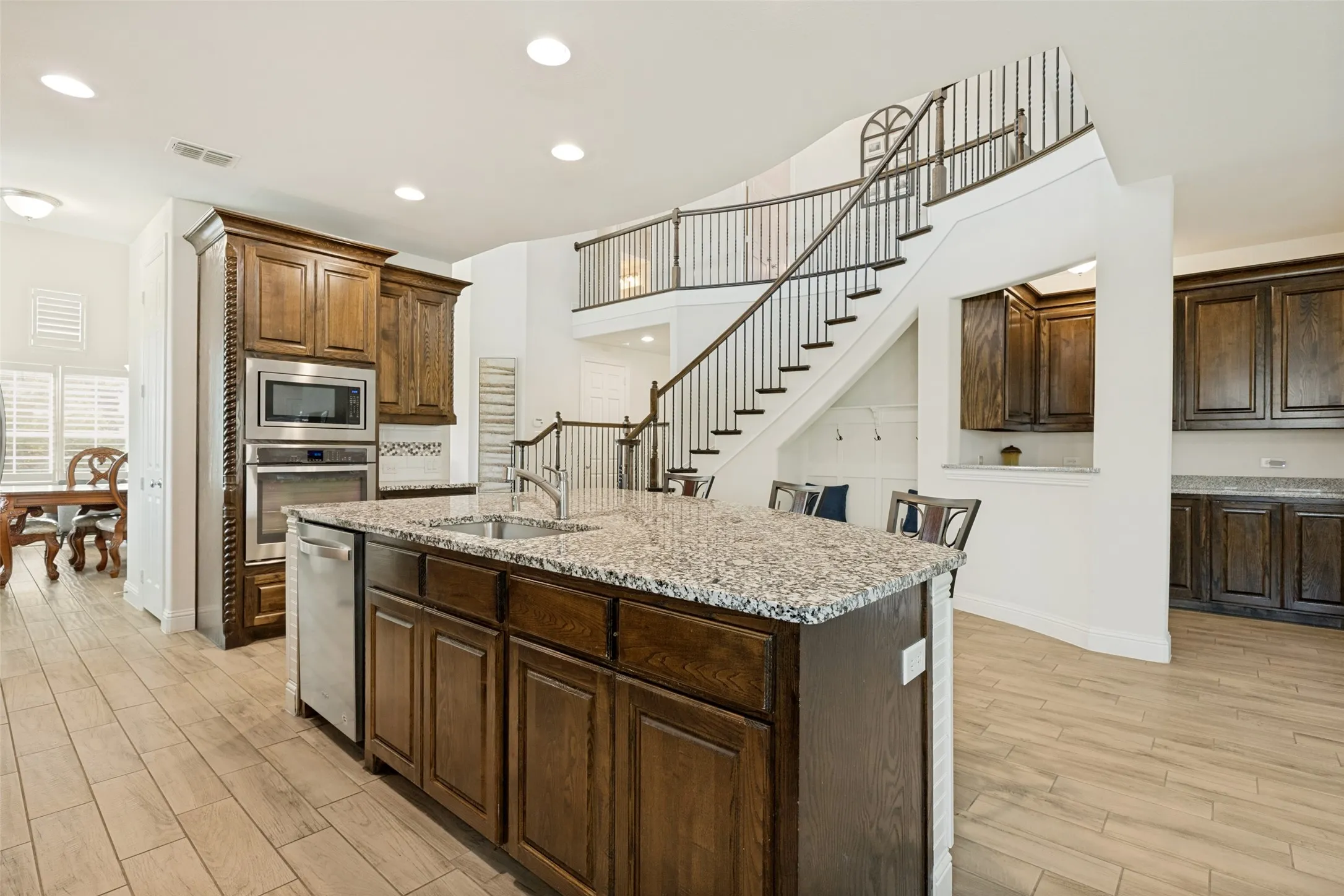 Single Family Residence For Sale in Collin County , 3300 Calvin Road, Mc Kinney, Texas 75071, 4 Bedrooms, 4 Bathrooms, 2 Garage spaces, 3,713 Sqft, built in 2018, Price $845,000, mls#21270992, Real Estate Agent in Mc Kinney, Homes For Sale in Collin county, Homes For Sale in Mc Kinney, Realtor in Mc Kinney Texas, Real Estate Brokerage Independent Realty Texas, Luminita Cordes Realtor