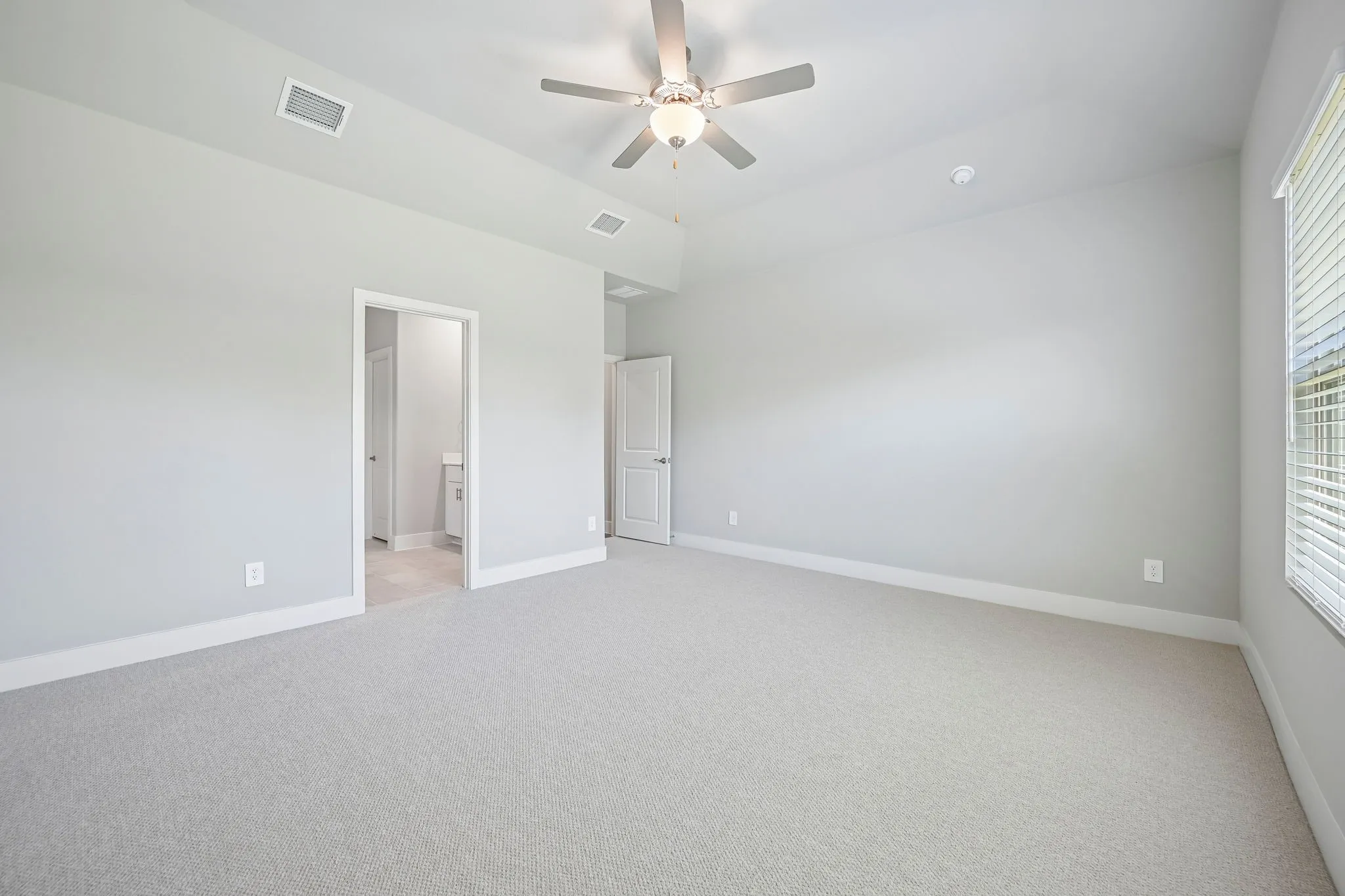 Single Family Residence For Sale in Collin County , 4007 Benbrook Drive, Farmersville, Texas 75442, 5 Bedroom, 4 Bathroom, 2 Garage spaces, 3,256 Sqft, built in 2026, mls#21270177, Real Estate Agent in Farmersville, Homes For Sale in Collin county, Homes For Sale in Farmersville, Realtor in Farmersville Texas, Real Estate Brokerage Independent Realty Texas, Luminita Cordes Realtor