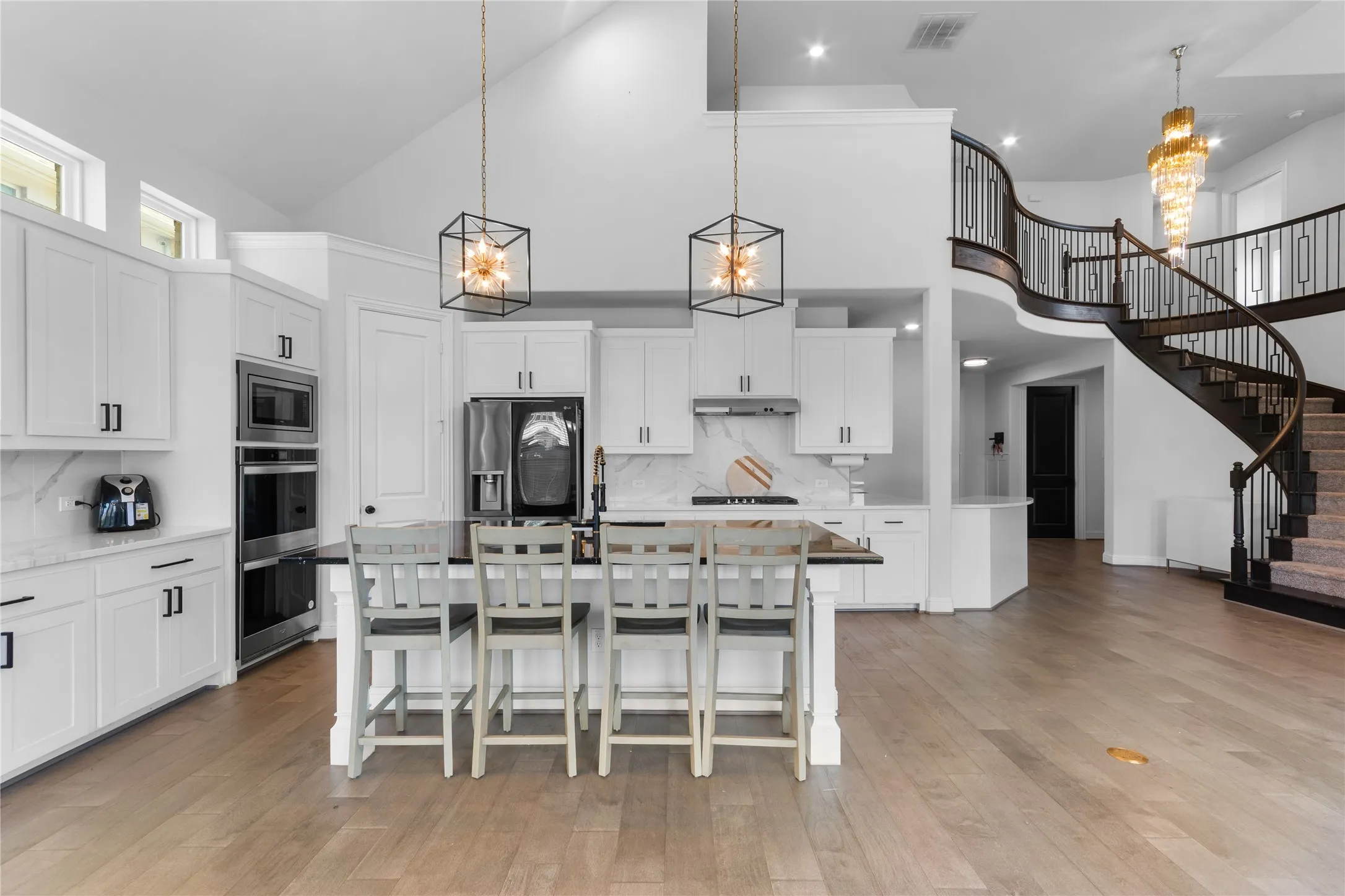 Single Family Residence For Sale in Ellis County , 3909 Switchgrass Grove, Venus, Texas 76084, 5 Bedrooms, 4 Bathrooms, 3 Garage spaces, 3,563 Sqft, built in 2022, Price $629,000, mls#21270978, Real Estate Agent in Venus, Homes For Sale in Ellis county, Homes For Sale in Venus, Realtor in Venus Texas, Real Estate Brokerage Independent Realty Texas, Luminita Cordes Realtor