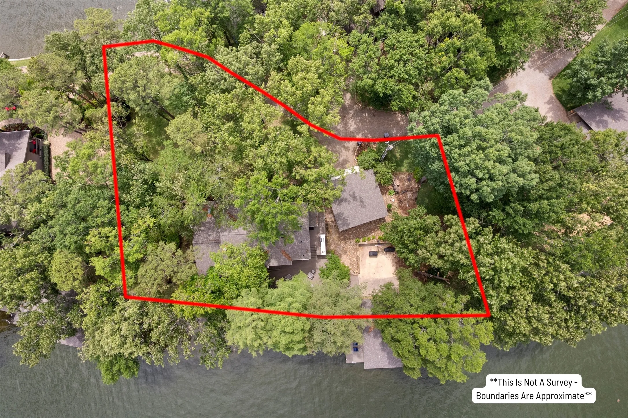 Single Family Residence For Sale in Franklin (TX) County , 785 Windy Point Drive, Mount Vernon, Texas 75457, 3 Bedroom, 4 Bathroom, Garage spaces, 2,740 Sqft, built in 1996, Price $2,150,000, mls#21270933, Real Estate Agent in Mount Vernon, Homes For Sale in Franklin (TX) county, Homes For Sale in Mount Vernon, Realtor in Mount Vernon Texas, Real Estate Brokerage Independent Realty Texas, Luminita Cordes Realtor