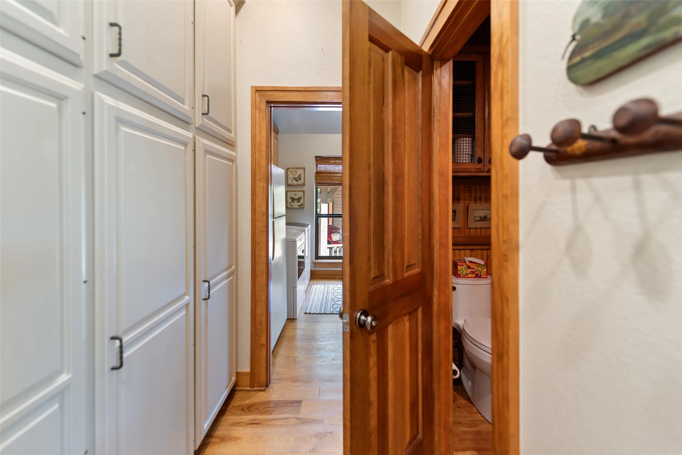 Powder room and utility room