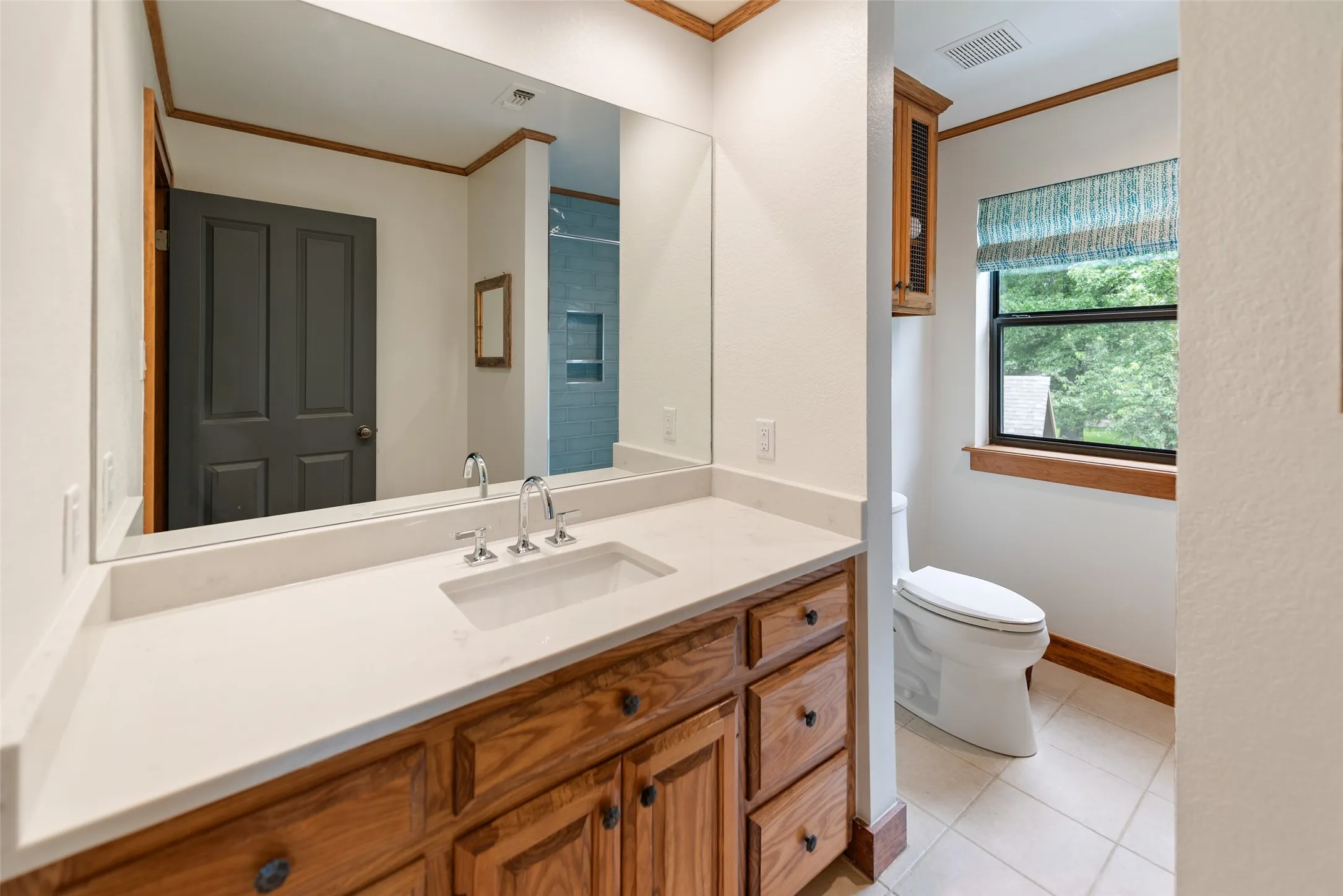 Single Family Residence For Sale in Franklin (TX) County , 785 Windy Point Drive, Mount Vernon, Texas 75457, 3 Bedroom, 4 Bathroom, Garage spaces, 2,740 Sqft, built in 1996, Price $2,150,000, mls#21270933, Real Estate Agent in Mount Vernon, Homes For Sale in Franklin (TX) county, Homes For Sale in Mount Vernon, Realtor in Mount Vernon Texas, Real Estate Brokerage Independent Realty Texas, Luminita Cordes Realtor