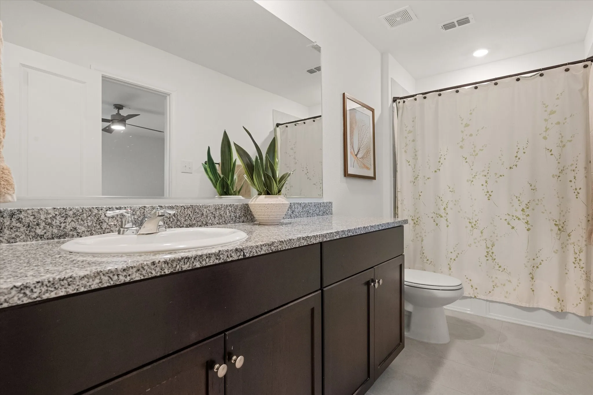 Single Family Residence For Sale in Tarrant County , 8632 Thicket Ridge Street, Fort Worth, Texas 76123, 3 Bedrooms, 2 Bathrooms, 2 Garage spaces, 1,305 Sqft, built in 2023, Price $278,000, mls#21271030, Real Estate Agent in Fort Worth, Homes For Sale in Tarrant county, Homes For Sale in Fort Worth, Realtor in Fort Worth Texas, Real Estate Brokerage Independent Realty Texas, Luminita Cordes Realtor