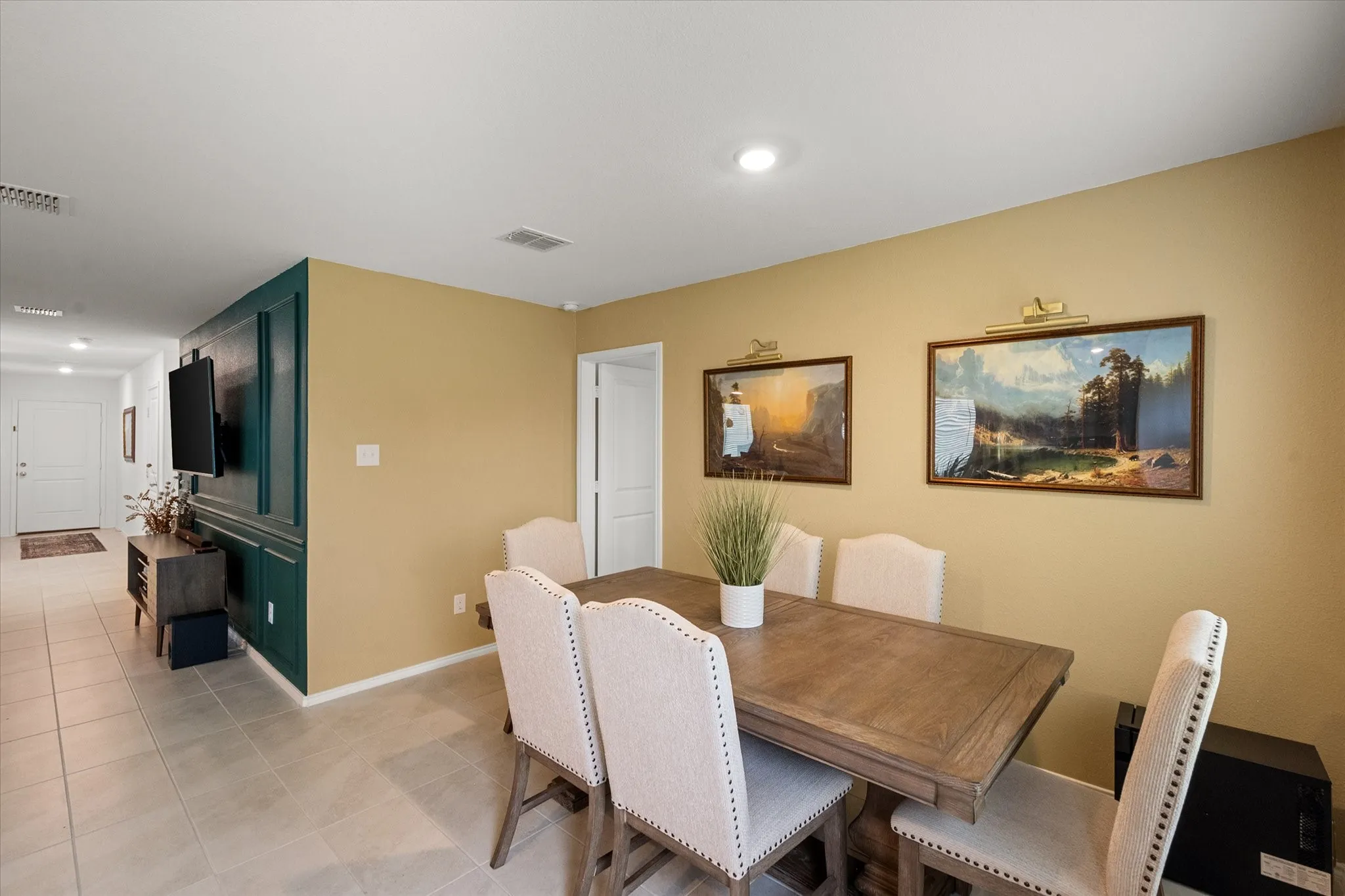 Single Family Residence For Sale in Tarrant County , 8632 Thicket Ridge Street, Fort Worth, Texas 76123, 3 Bedrooms, 2 Bathrooms, 2 Garage spaces, 1,305 Sqft, built in 2023, Price $278,000, mls#21271030, Real Estate Agent in Fort Worth, Homes For Sale in Tarrant county, Homes For Sale in Fort Worth, Realtor in Fort Worth Texas, Real Estate Brokerage Independent Realty Texas, Luminita Cordes Realtor
