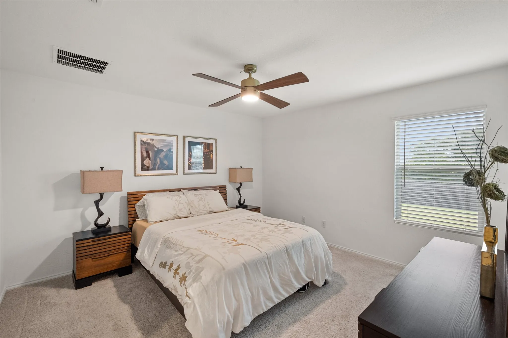 Single Family Residence For Sale in Tarrant County , 8632 Thicket Ridge Street, Fort Worth, Texas 76123, 3 Bedrooms, 2 Bathrooms, 2 Garage spaces, 1,305 Sqft, built in 2023, Price $278,000, mls#21271030, Real Estate Agent in Fort Worth, Homes For Sale in Tarrant county, Homes For Sale in Fort Worth, Realtor in Fort Worth Texas, Real Estate Brokerage Independent Realty Texas, Luminita Cordes Realtor