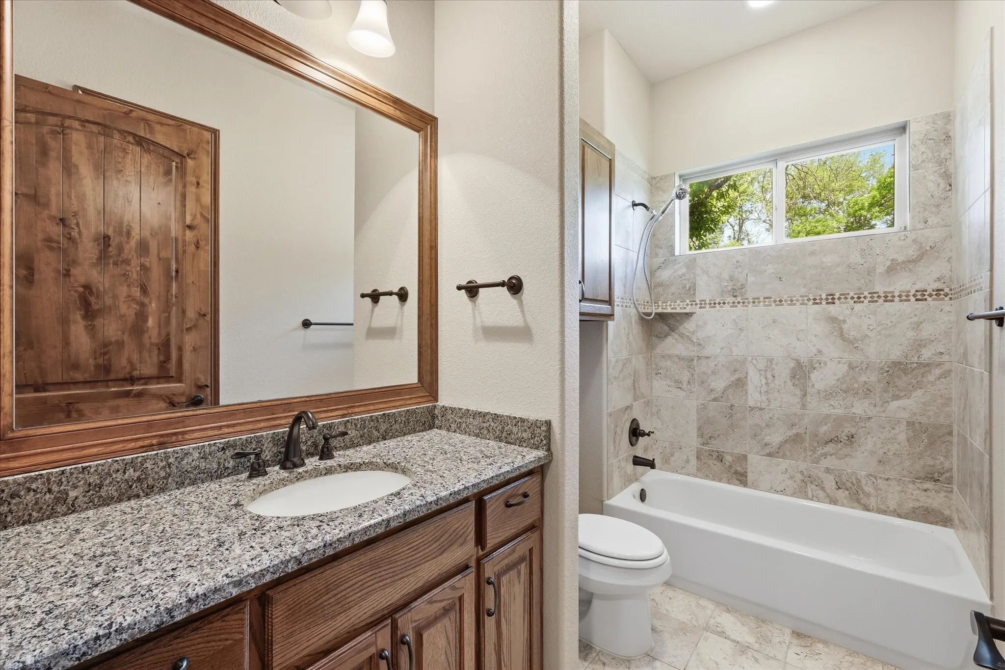 Single Family Residence For Sale in Denton County , 108 S Walnut Street, Roanoke, Texas 76262, 3 Bedroom, 2 Bathroom, 2 Garage spaces, 2,067 Sqft, built in 2015, Price $1,200,000, mls#21268688, Real Estate Agent in Roanoke, Homes For Sale in Denton county, Homes For Sale in Roanoke, Realtor in Roanoke Texas, Real Estate Brokerage Independent Realty Texas, Luminita Cordes Realtor